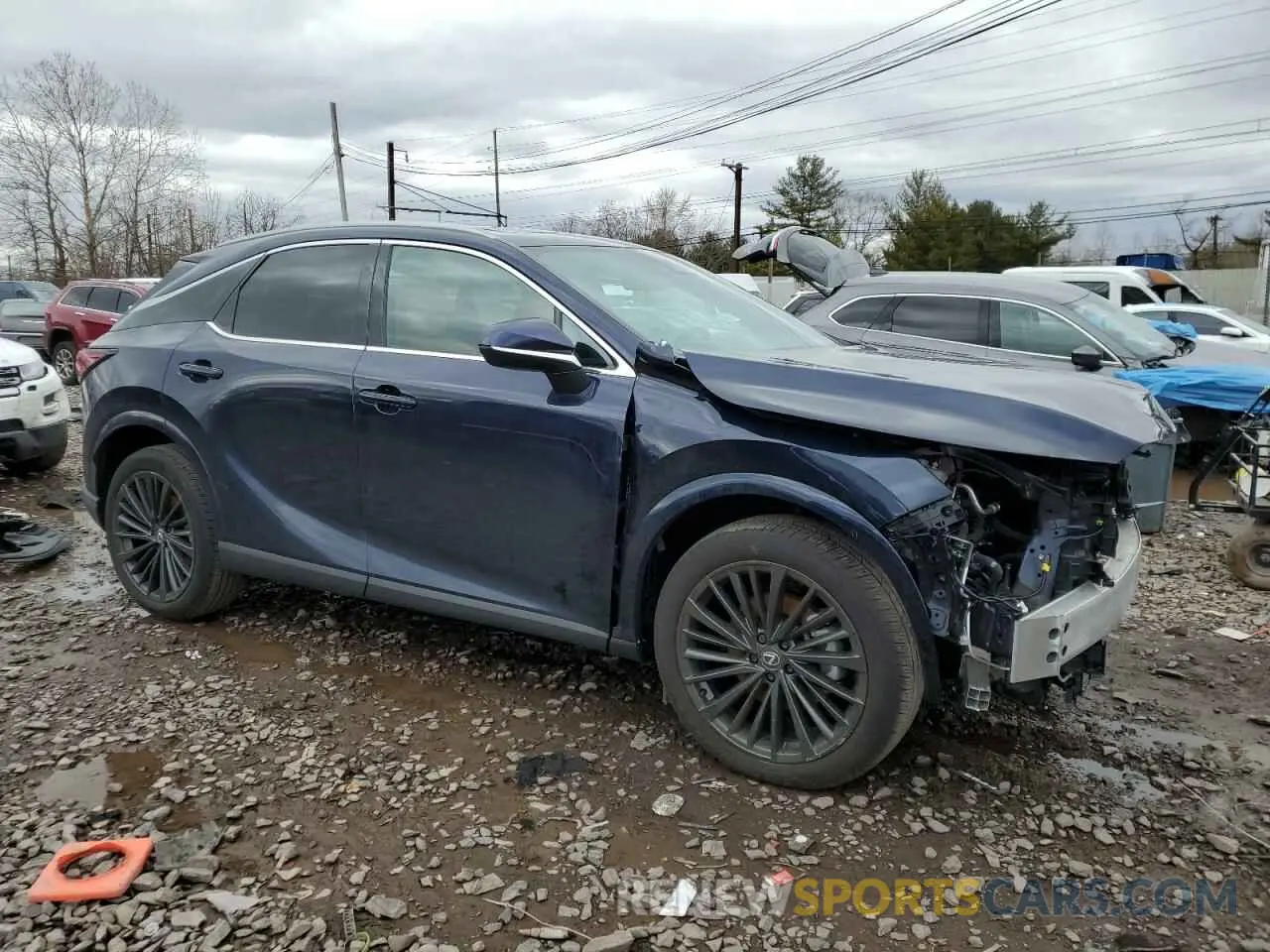 4 Фотография поврежденного автомобиля 2T2BAMCA5RC077740 LEXUS RX350 2024
