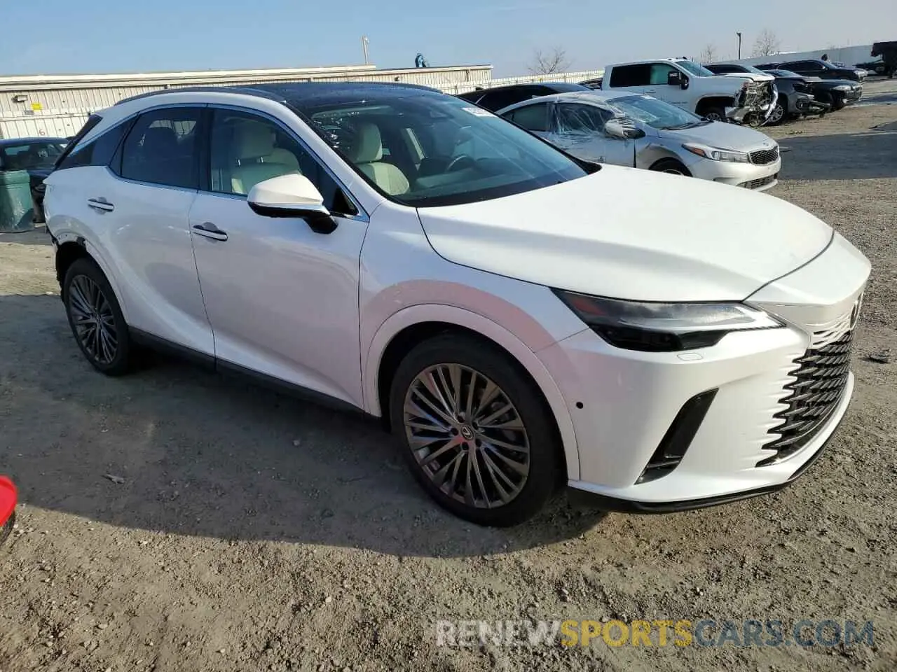 4 Фотография поврежденного автомобиля 2T2BAMCA6RC043774 LEXUS RX350 2024