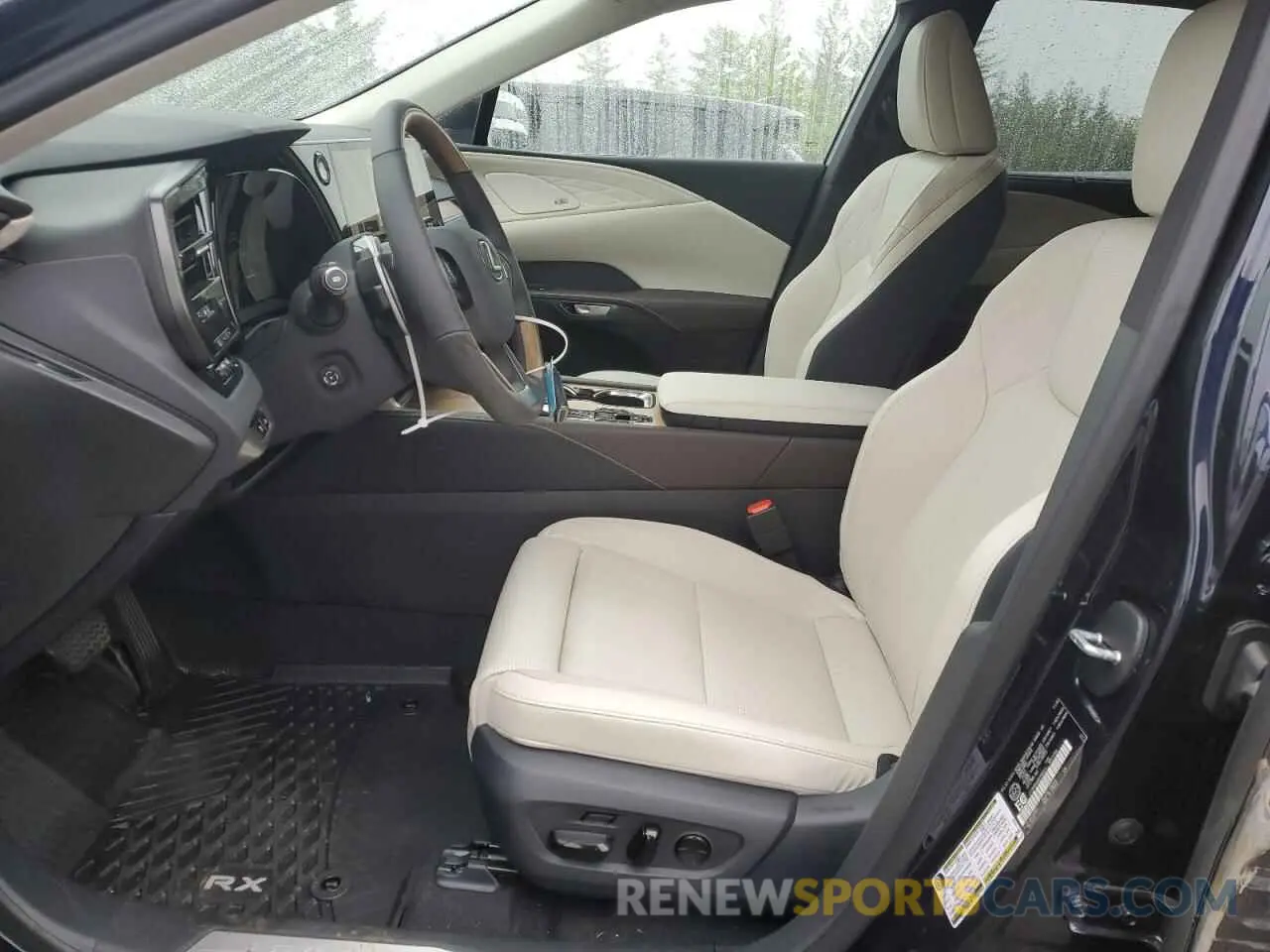 7 Фотография поврежденного автомобиля 2T2BAMCA6SC096321 LEXUS RX350 2025