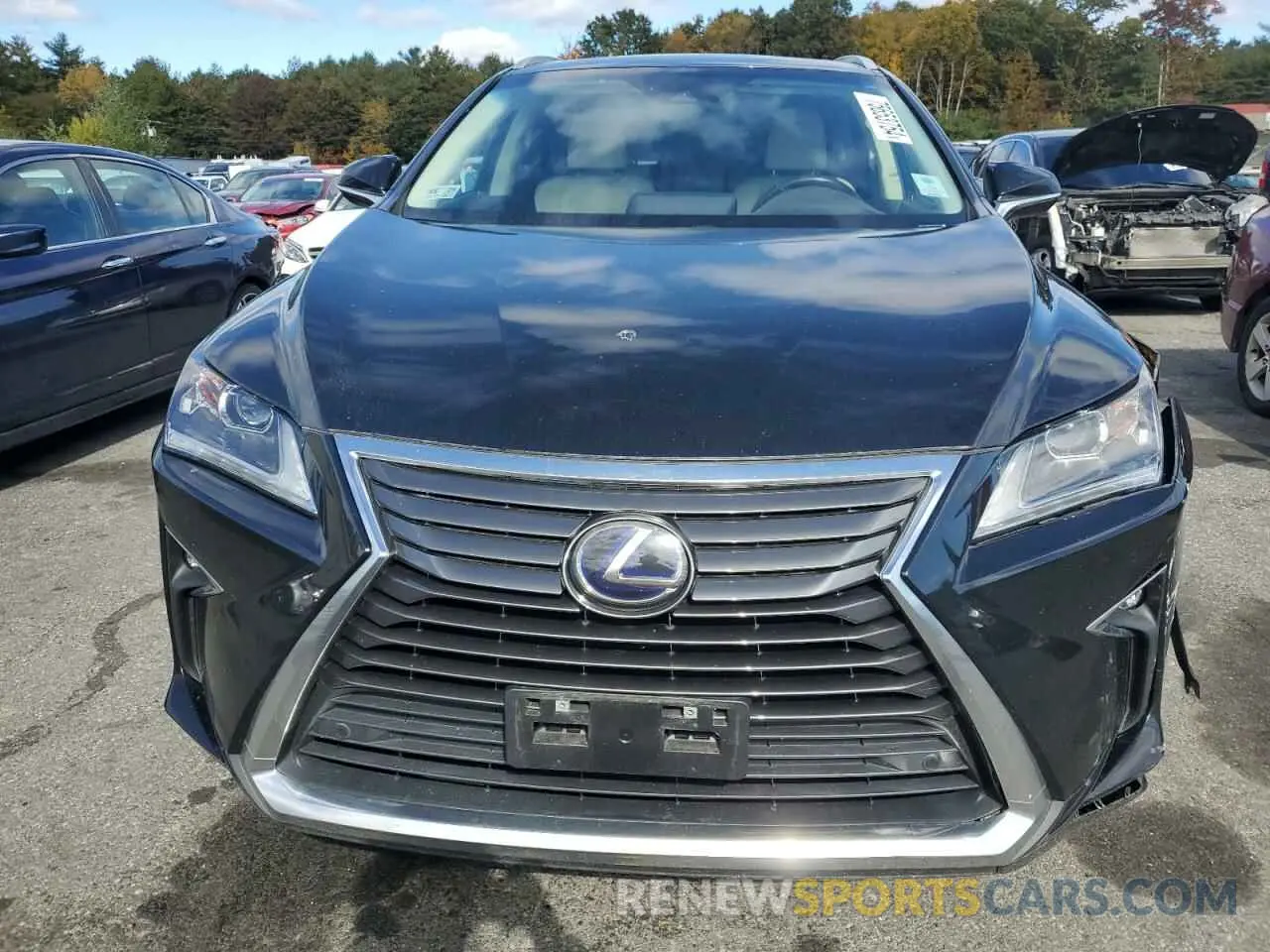 5 Photograph of a damaged car 2T2BGMCA1KC041421 LEXUS RX450 2019
