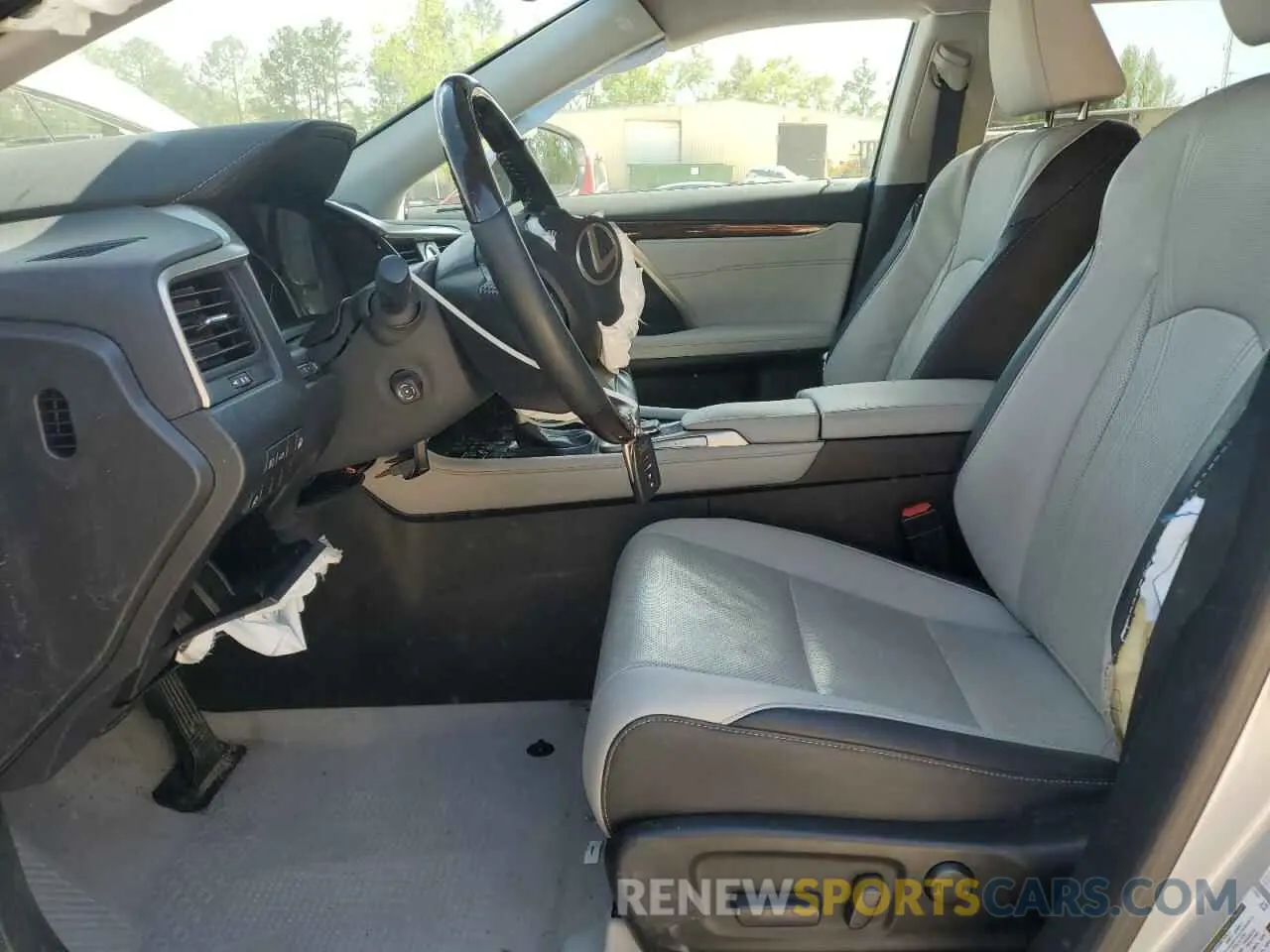 7 Photograph of a damaged car 2T2BGMCA3KC030470 LEXUS RX450 2019