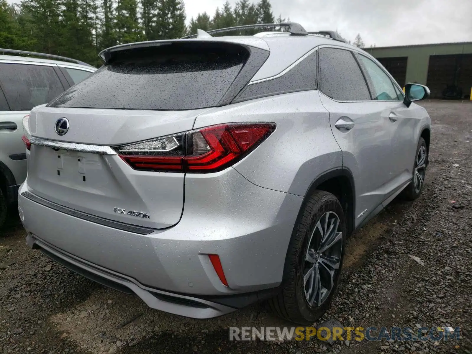 4 Photograph of a damaged car 2T2BGMCA7KC041584 LEXUS RX450 2019