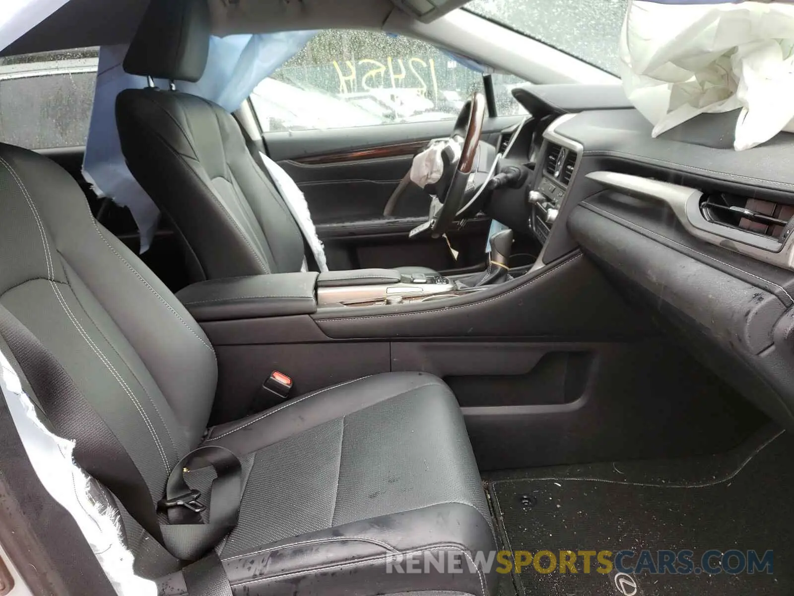 5 Photograph of a damaged car 2T2BGMCA7KC041584 LEXUS RX450 2019