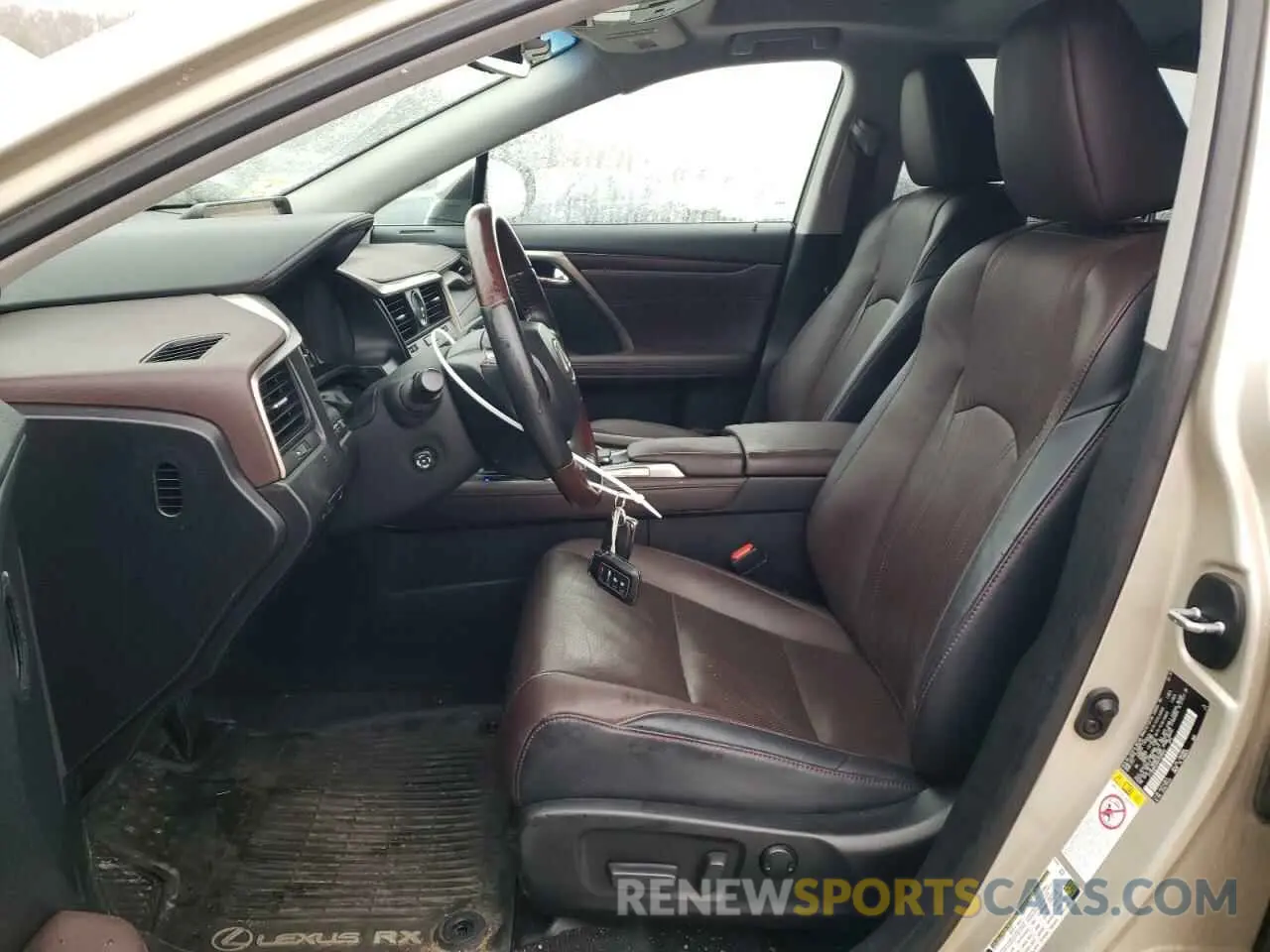 7 Фотография поврежденного автомобиля 2T2BGMCAXKC039442 LEXUS RX450 2019