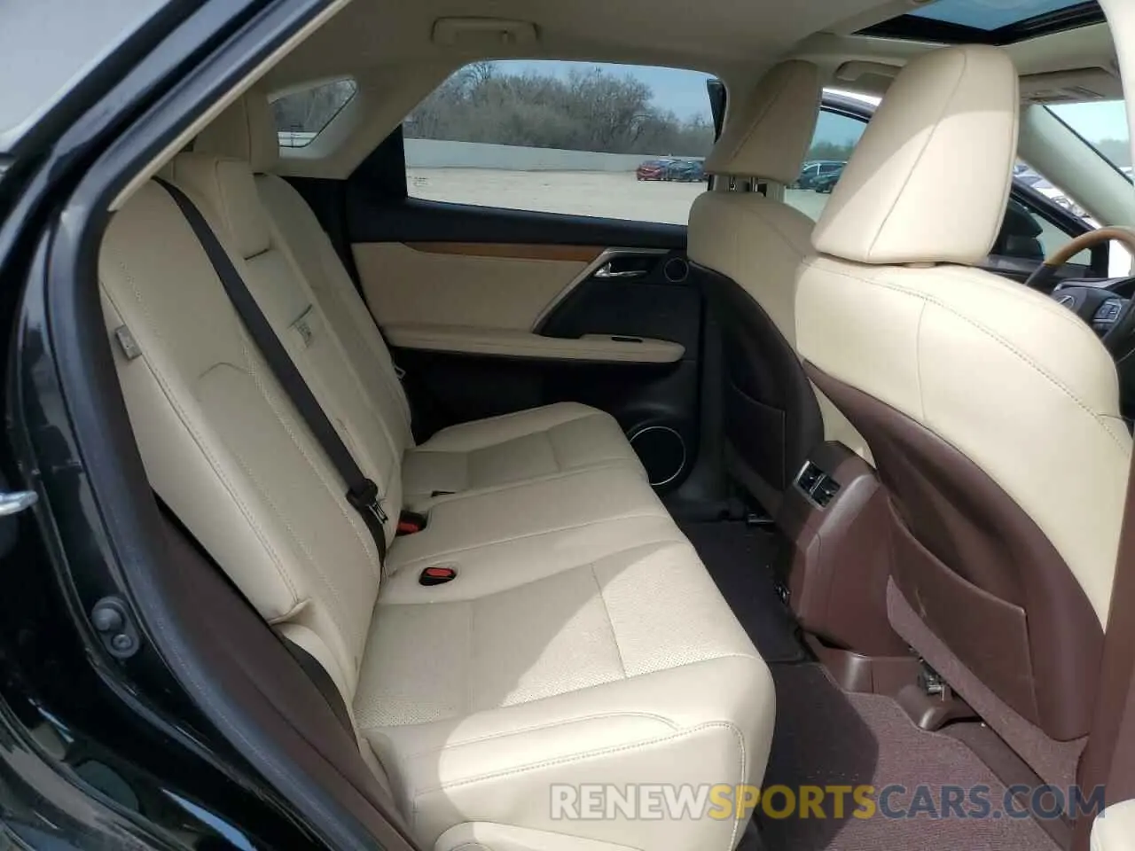 11 Фотография поврежденного автомобиля 2T2HGMDA1LC046838 LEXUS RX450 2020