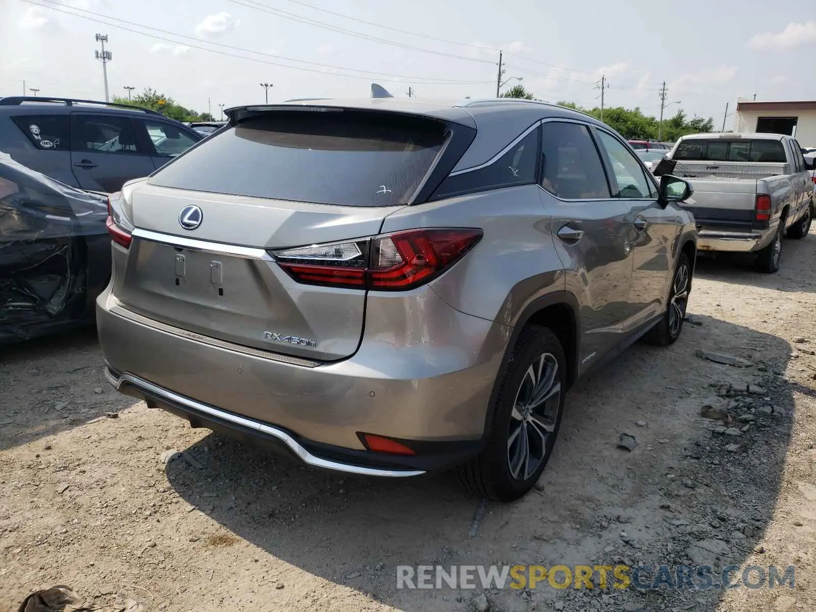 4 Photograph of a damaged car 2T2HGMDAXLC053447 LEXUS RX450 2020