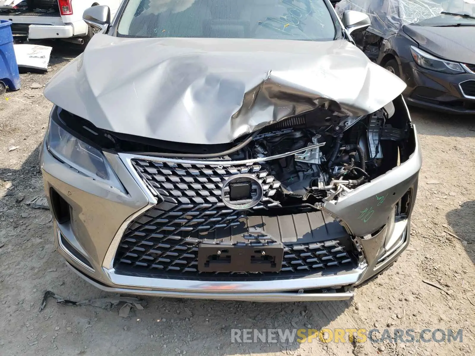 7 Photograph of a damaged car 2T2HGMDAXLC053447 LEXUS RX450 2020
