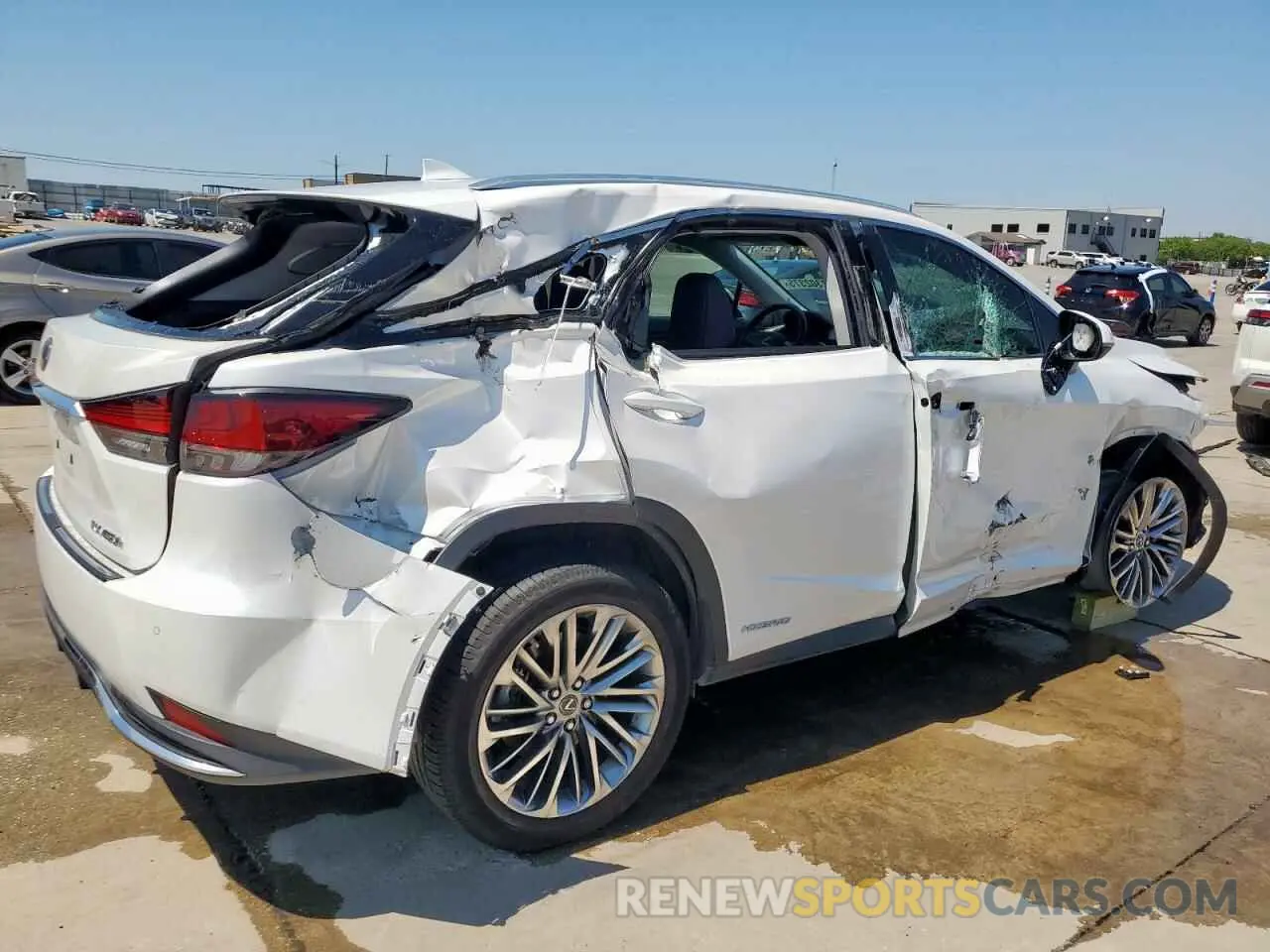 3 Photograph of a damaged car 2T2JGMDA3LC054926 LEXUS RX450 2020