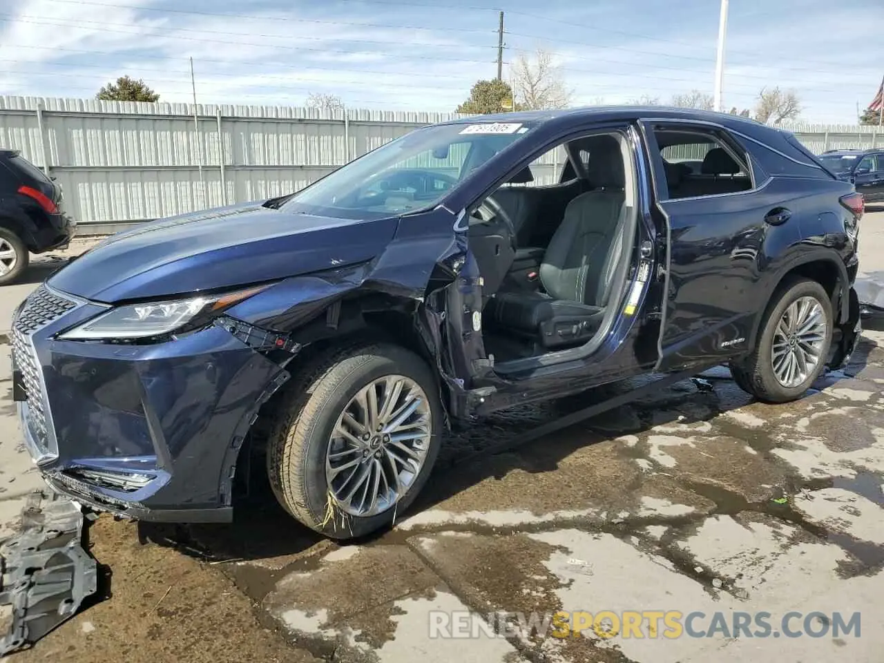 1 Фотография поврежденного автомобиля 2T2JGMDA4LC047144 LEXUS RX450 2020
