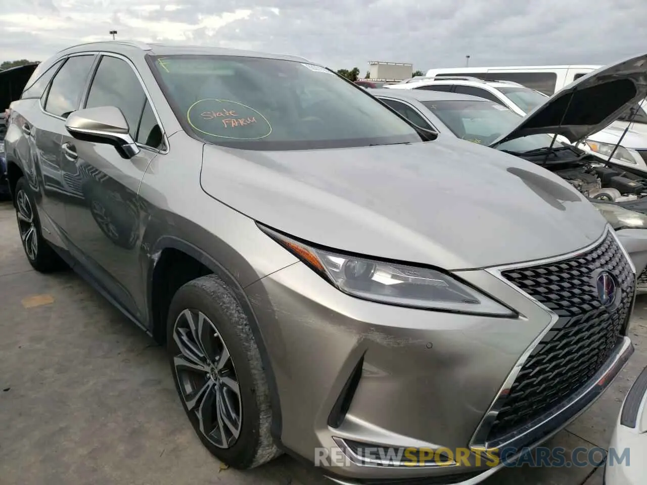 1 Фотография поврежденного автомобиля JTJHGKFA6L2014520 LEXUS RX450 2020