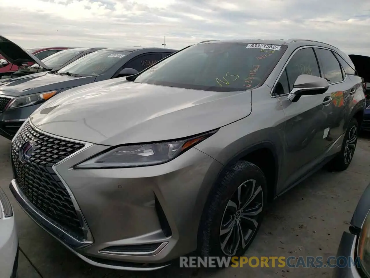 2 Фотография поврежденного автомобиля JTJHGKFA6L2014520 LEXUS RX450 2020