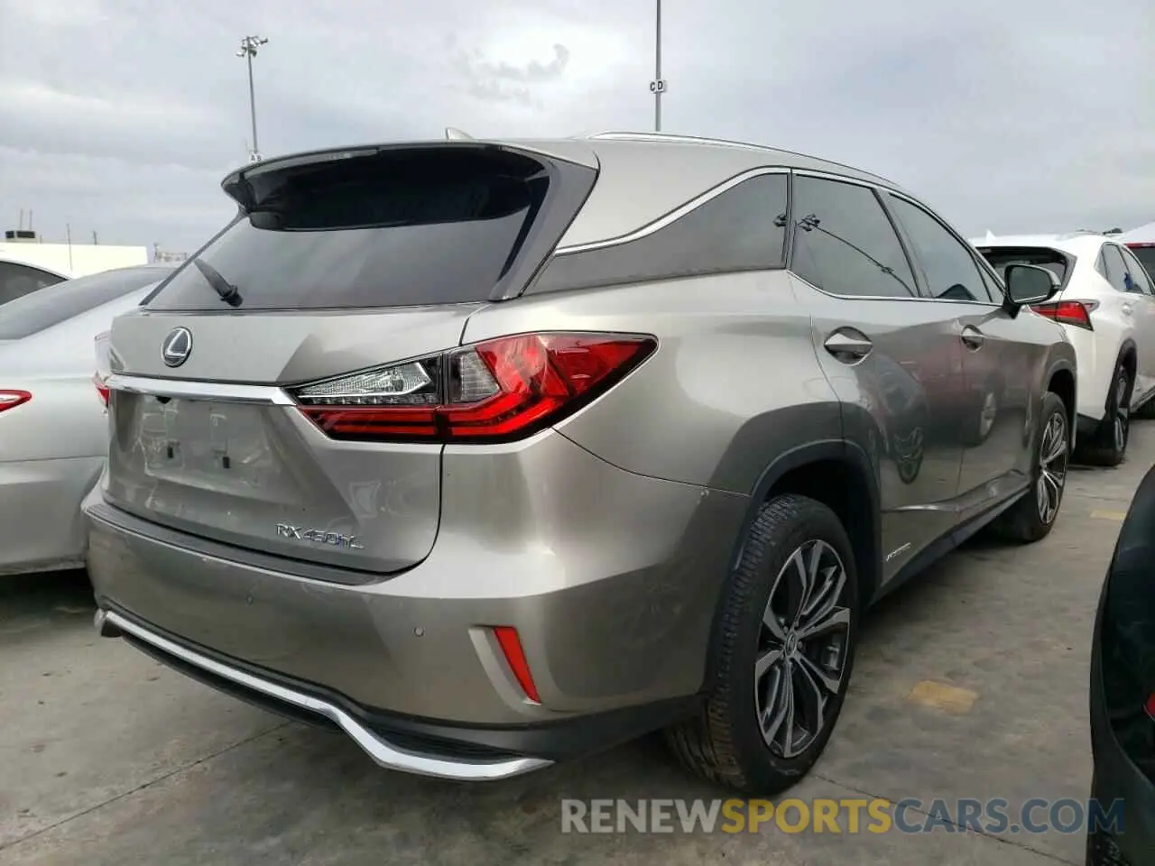 4 Фотография поврежденного автомобиля JTJHGKFA6L2014520 LEXUS RX450 2020