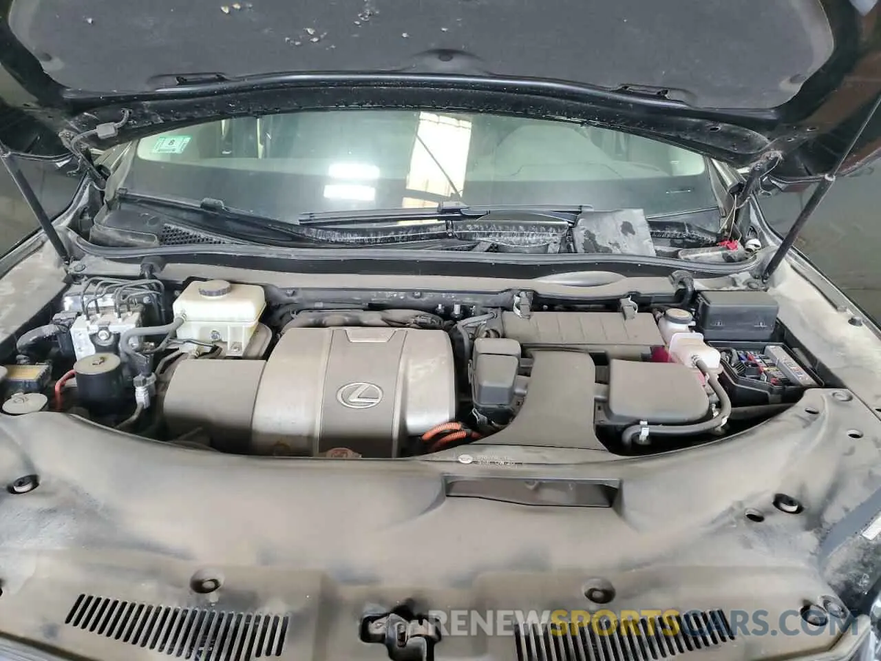 12 Фотография поврежденного автомобиля JTJHGKFA7L2015613 LEXUS RX450 2020