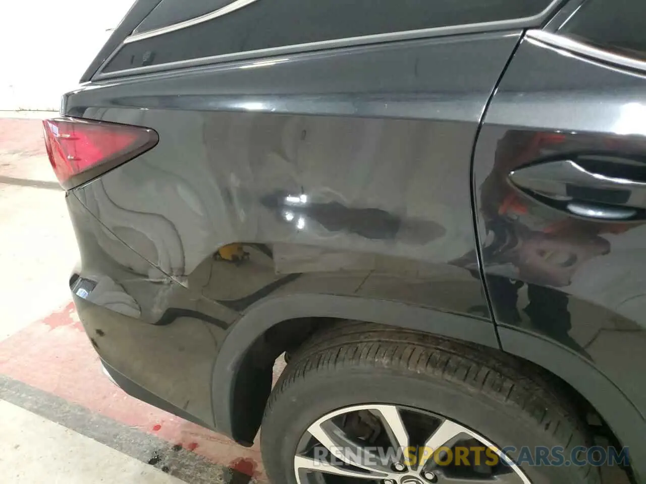 13 Фотография поврежденного автомобиля JTJHGKFA7L2015613 LEXUS RX450 2020