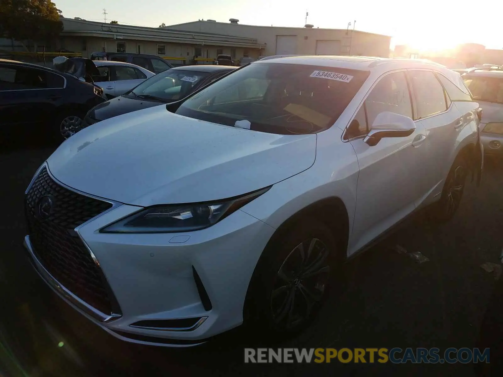 2 Фотография поврежденного автомобиля JTJHGKFA9L2009005 LEXUS RX450 2020