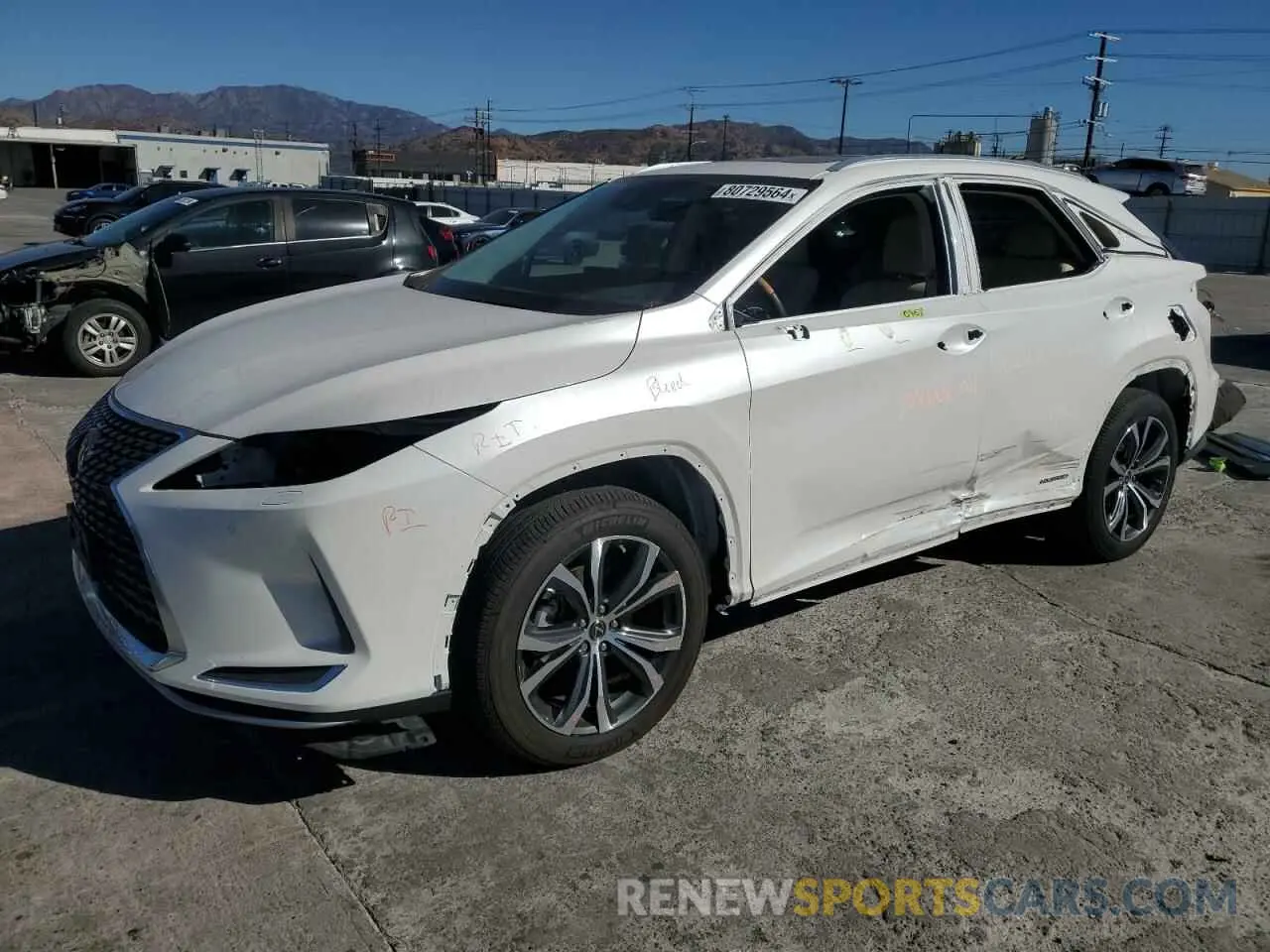 1 Фотография поврежденного автомобиля 2T2HGMDA0MC059713 LEXUS RX450 2021