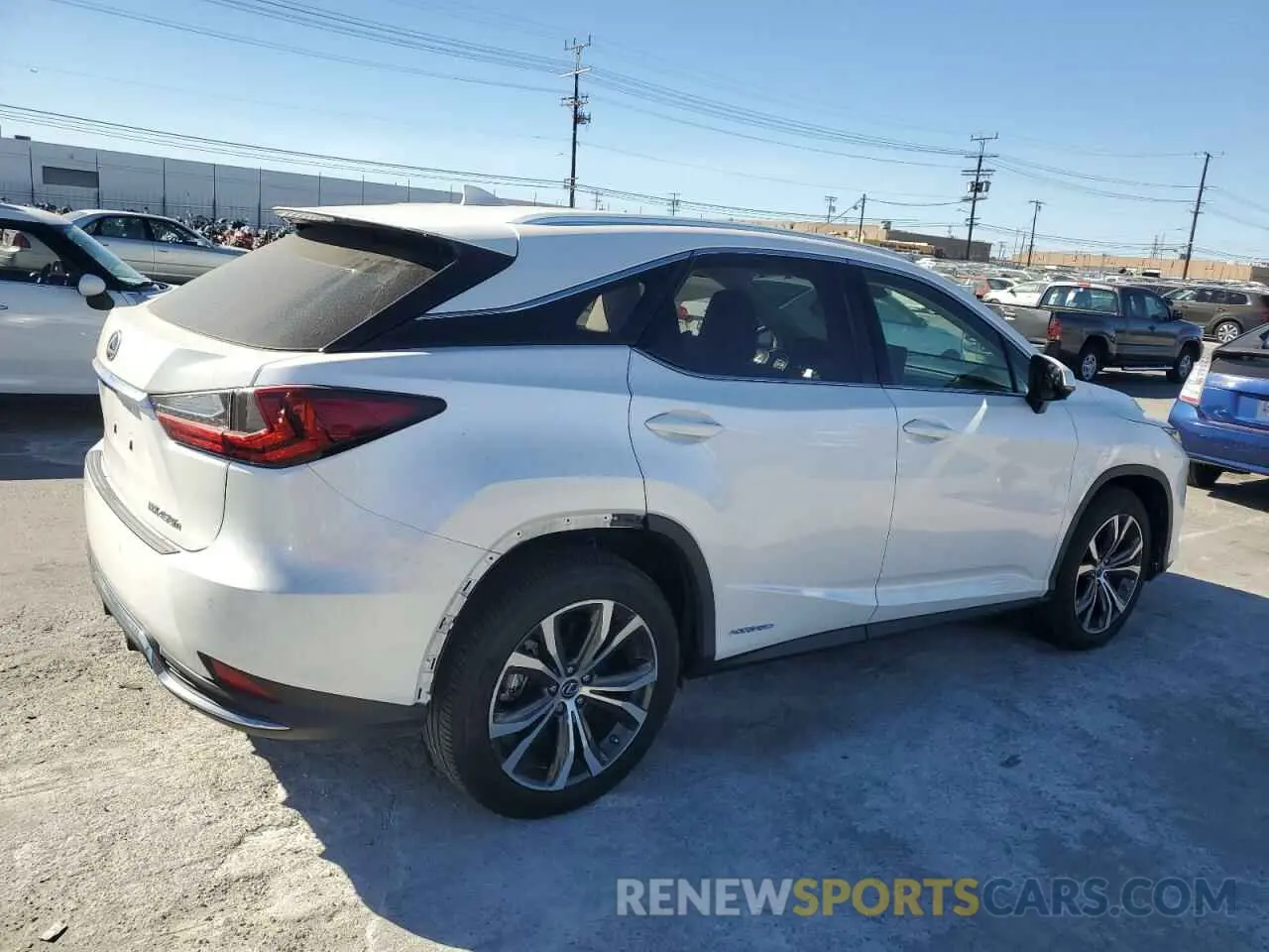 3 Фотография поврежденного автомобиля 2T2HGMDA0MC059713 LEXUS RX450 2021