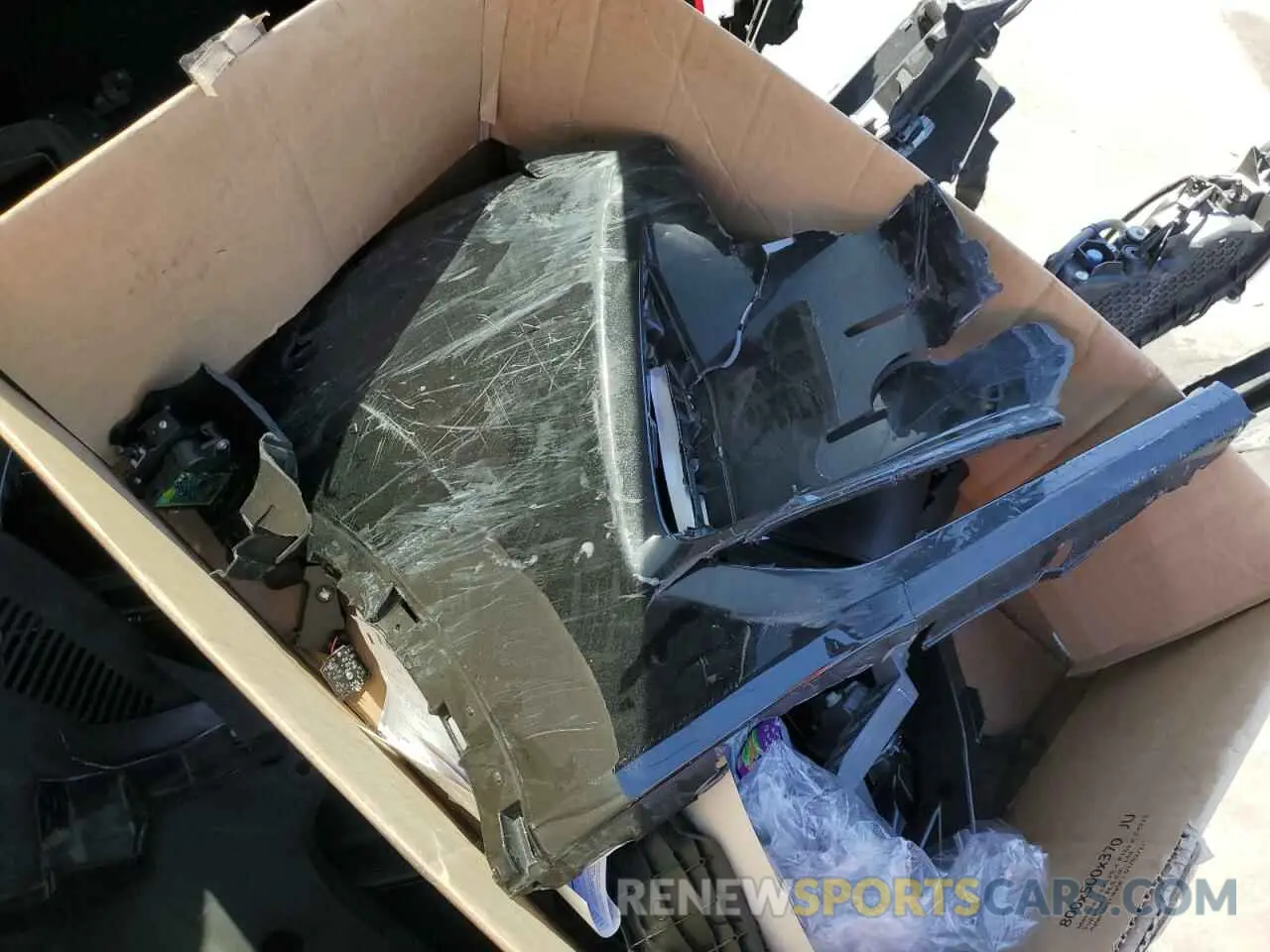 12 Фотография поврежденного автомобиля 2T2YGMDA5NC076315 LEXUS RX450 2022