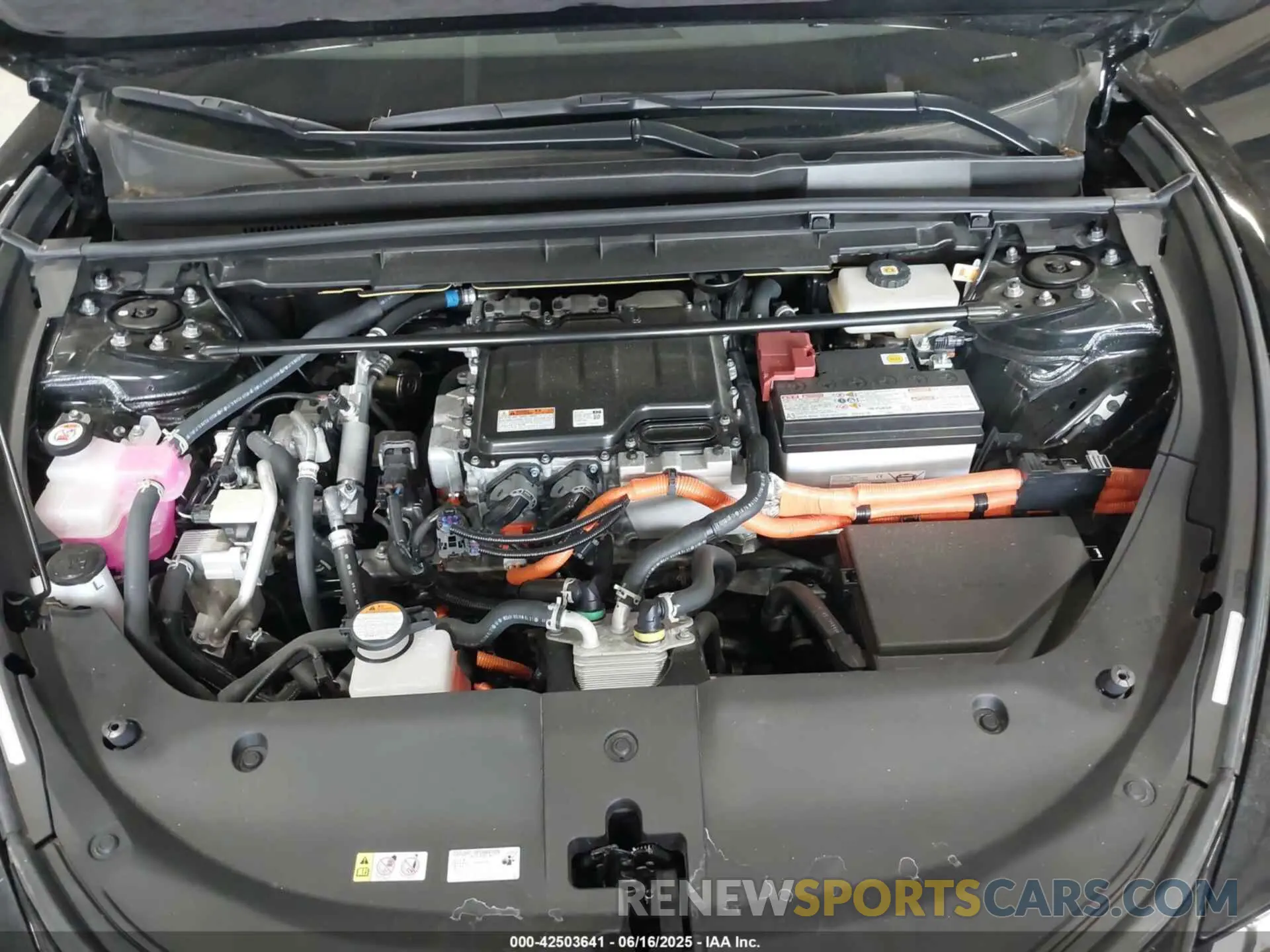 10 Фотография поврежденного автомобиля JTJABABB3RA005717 LEXUS RZ 300E 2024