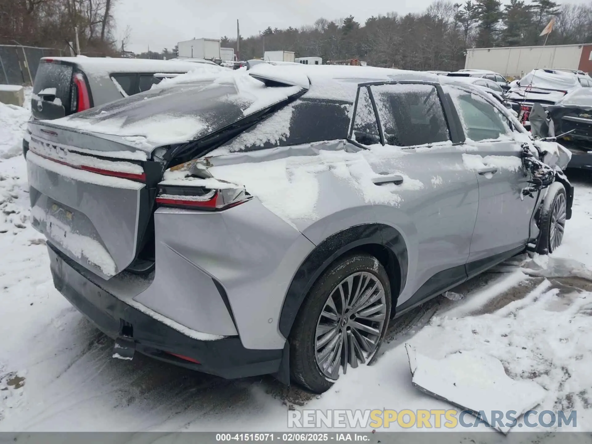 4 Фотография поврежденного автомобиля JTJAAAAB2PA014698 LEXUS RZ 450E 2023