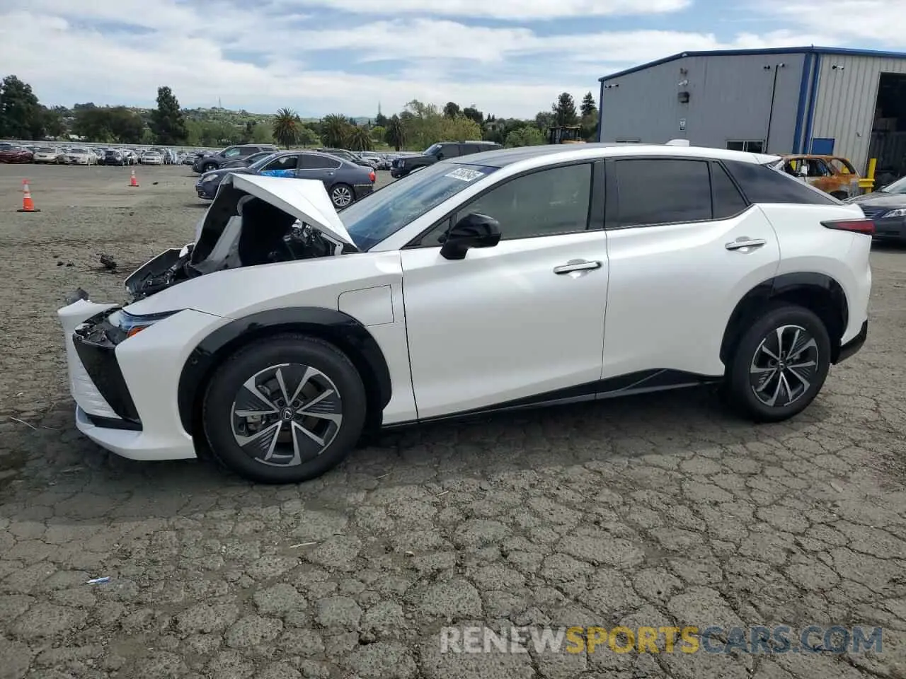 1 Фотография поврежденного автомобиля JTJAAAAB3PA021756 LEXUS RZ 450E 2023