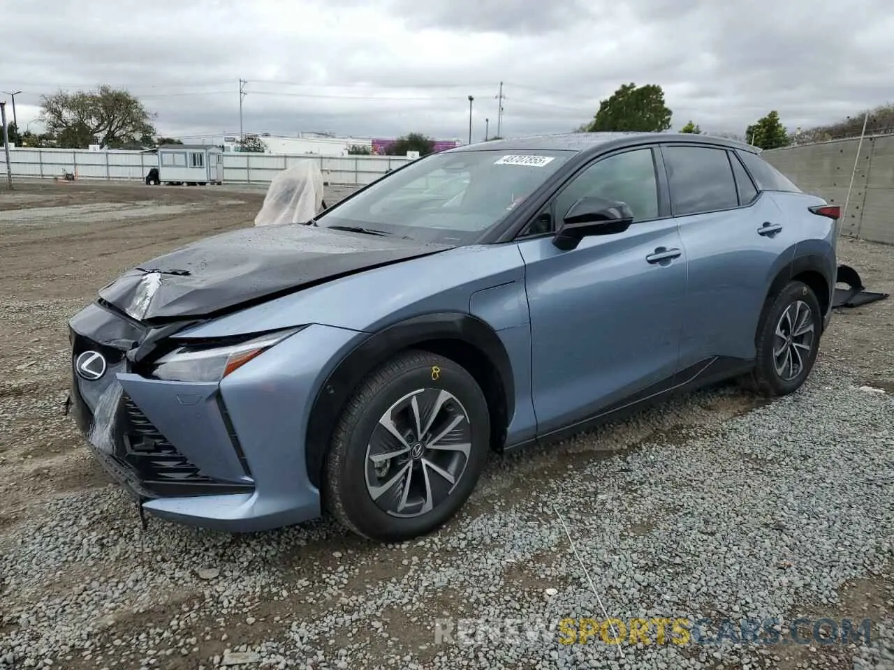 1 Фотография поврежденного автомобиля JTJAAAAB6PA009956 LEXUS RZ 450E 2023