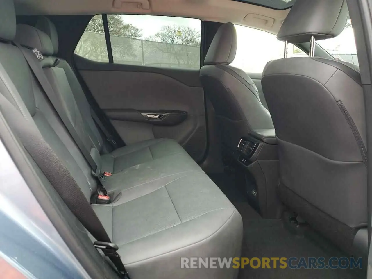 11 Фотография поврежденного автомобиля JTJAAAAB6PA009956 LEXUS RZ 450E 2023