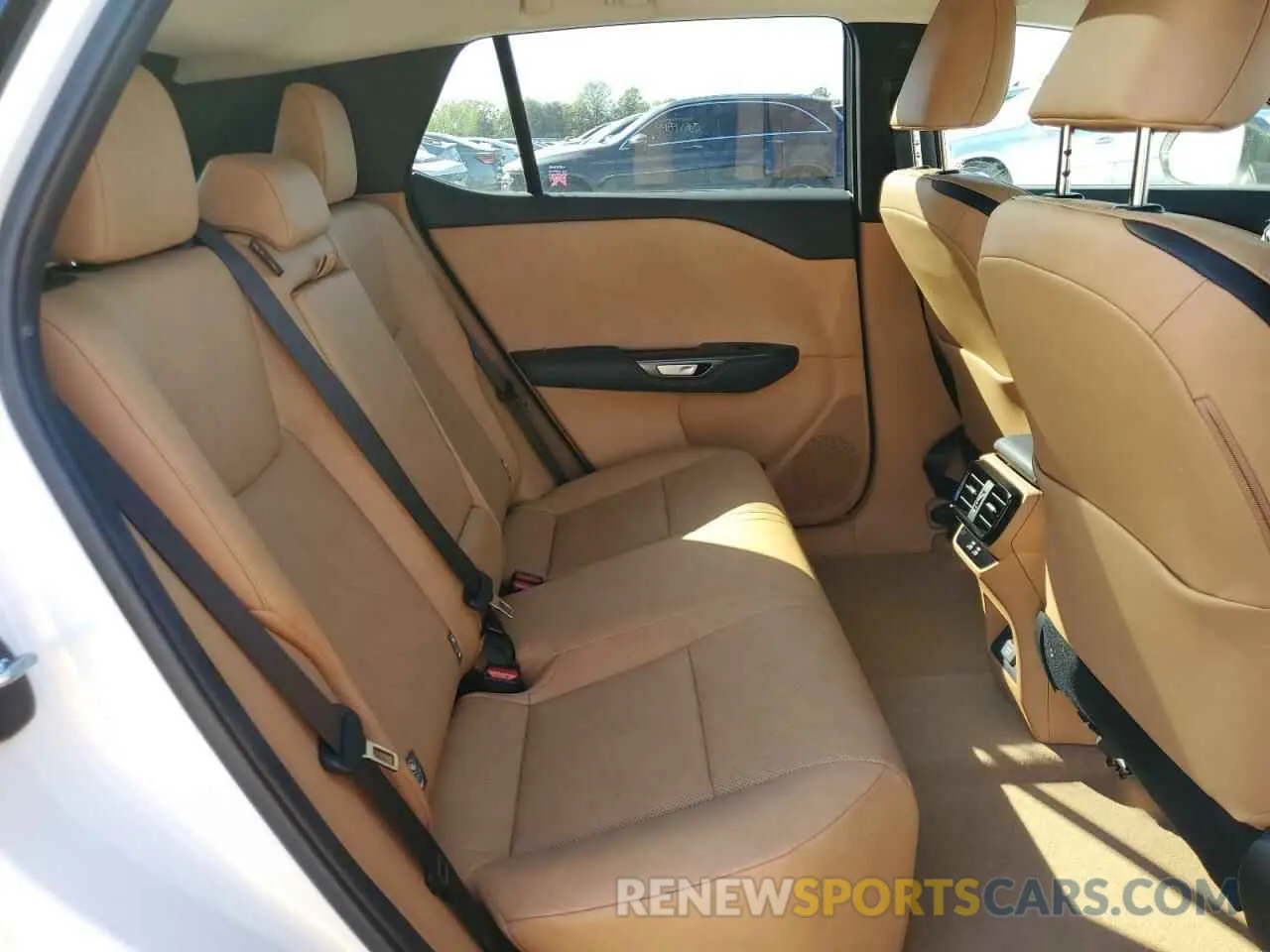 11 Фотография поврежденного автомобиля JTJAAAAB9RA026687 LEXUS RZ 450E 2024