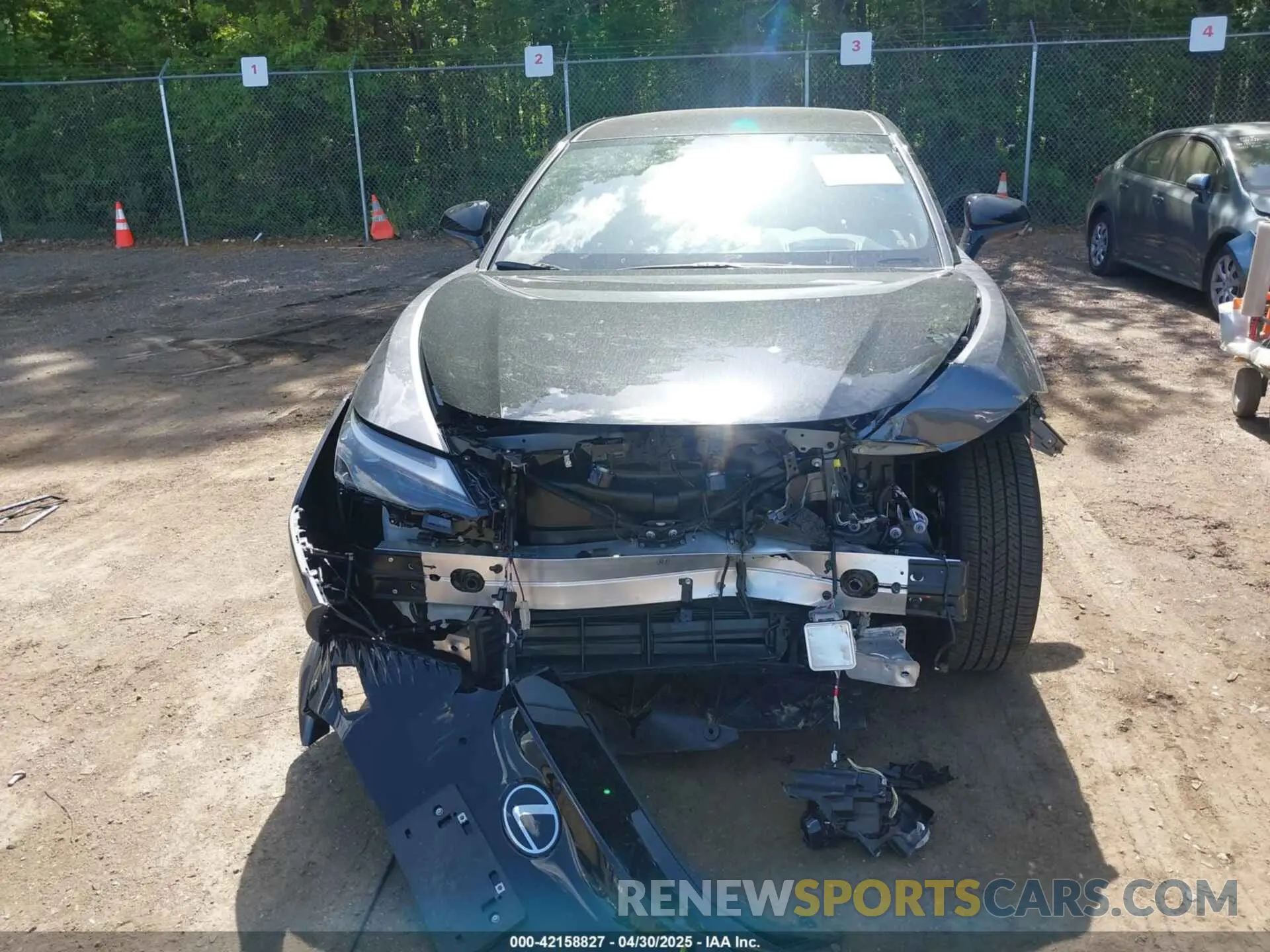 12 Фотография поврежденного автомобиля JTJAAAAB0SA028625 LEXUS RZ 450E 2025