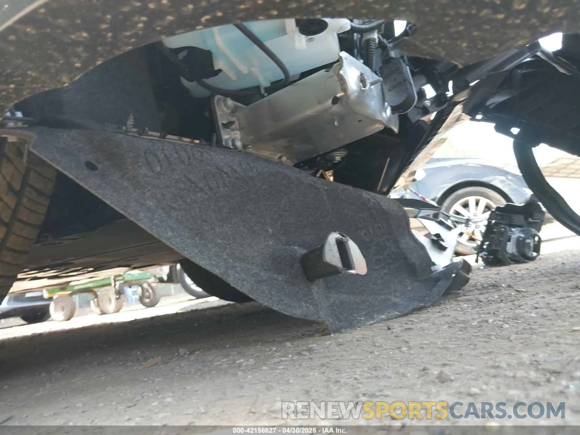 18 Фотография поврежденного автомобиля JTJAAAAB0SA028625 LEXUS RZ 450E 2025
