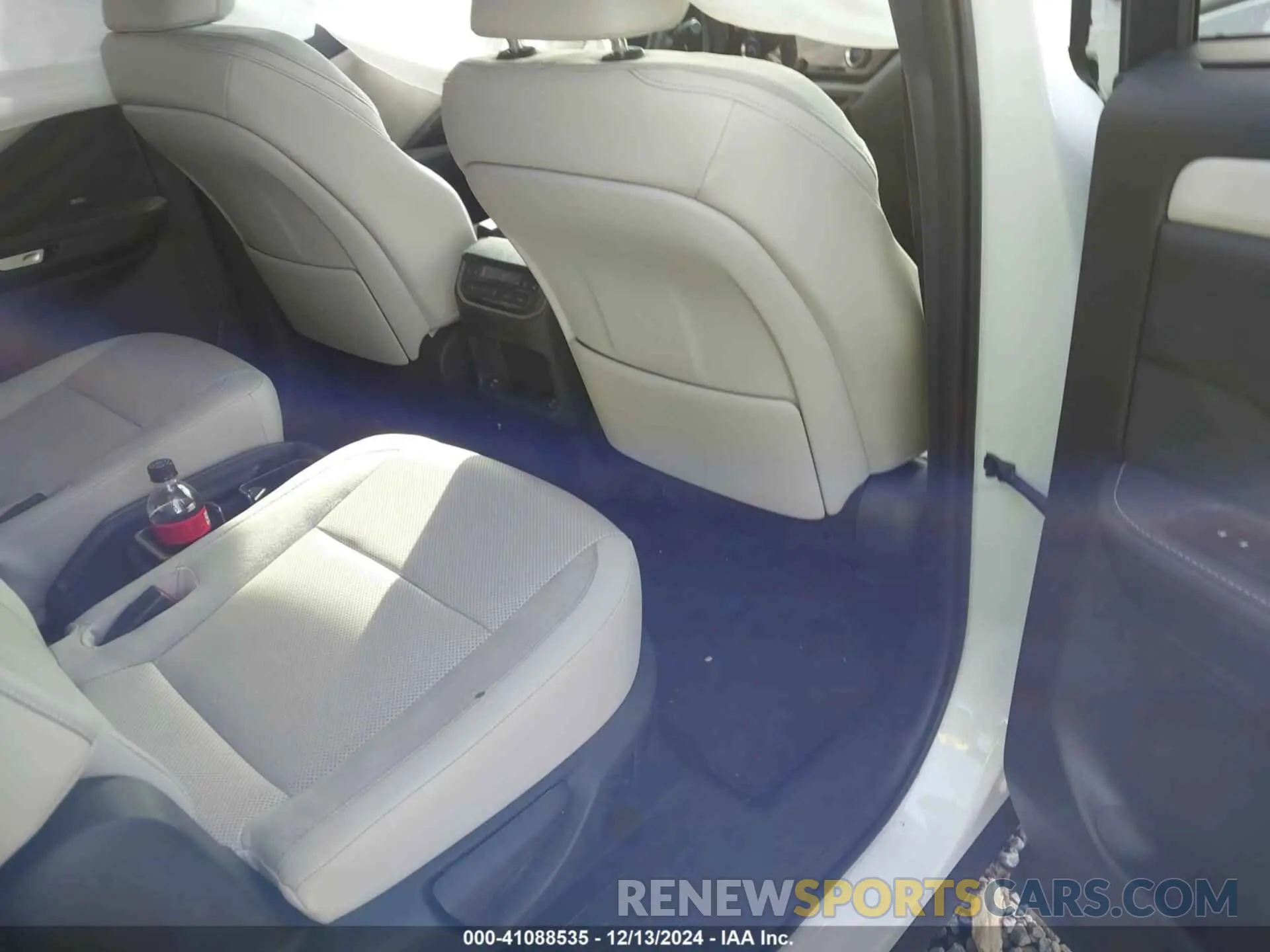 8 Фотография поврежденного автомобиля 5TDAAAA60RS005025 LEXUS TX 350 2024