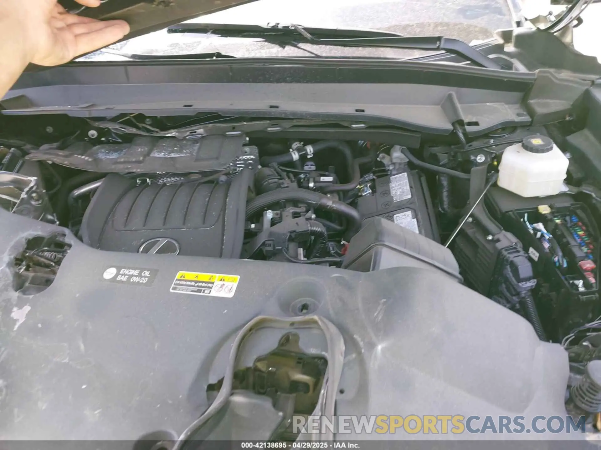 10 Фотография поврежденного автомобиля 5TDAAAB62RS000973 LEXUS TX 350 2024