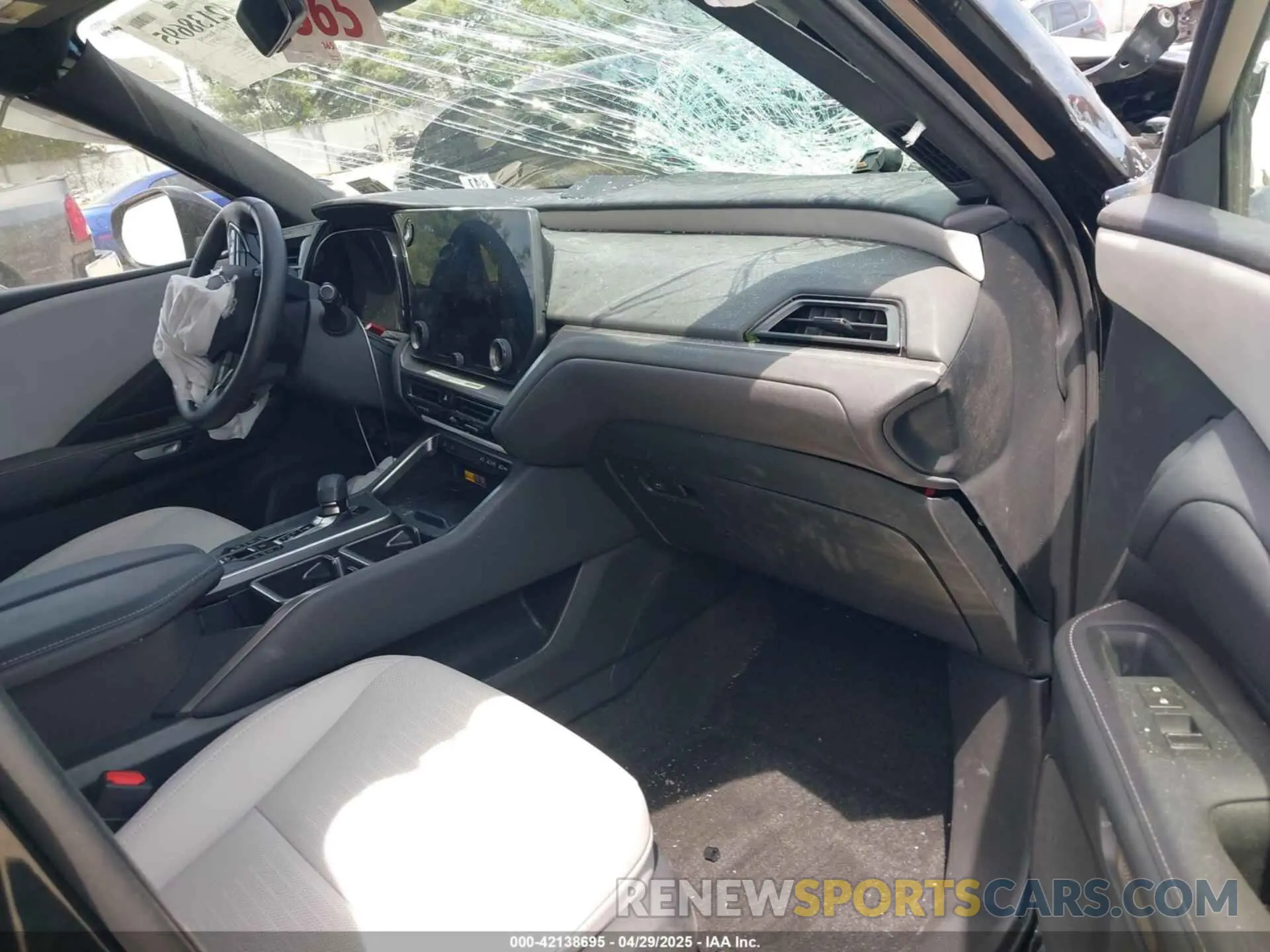 5 Фотография поврежденного автомобиля 5TDAAAB62RS000973 LEXUS TX 350 2024