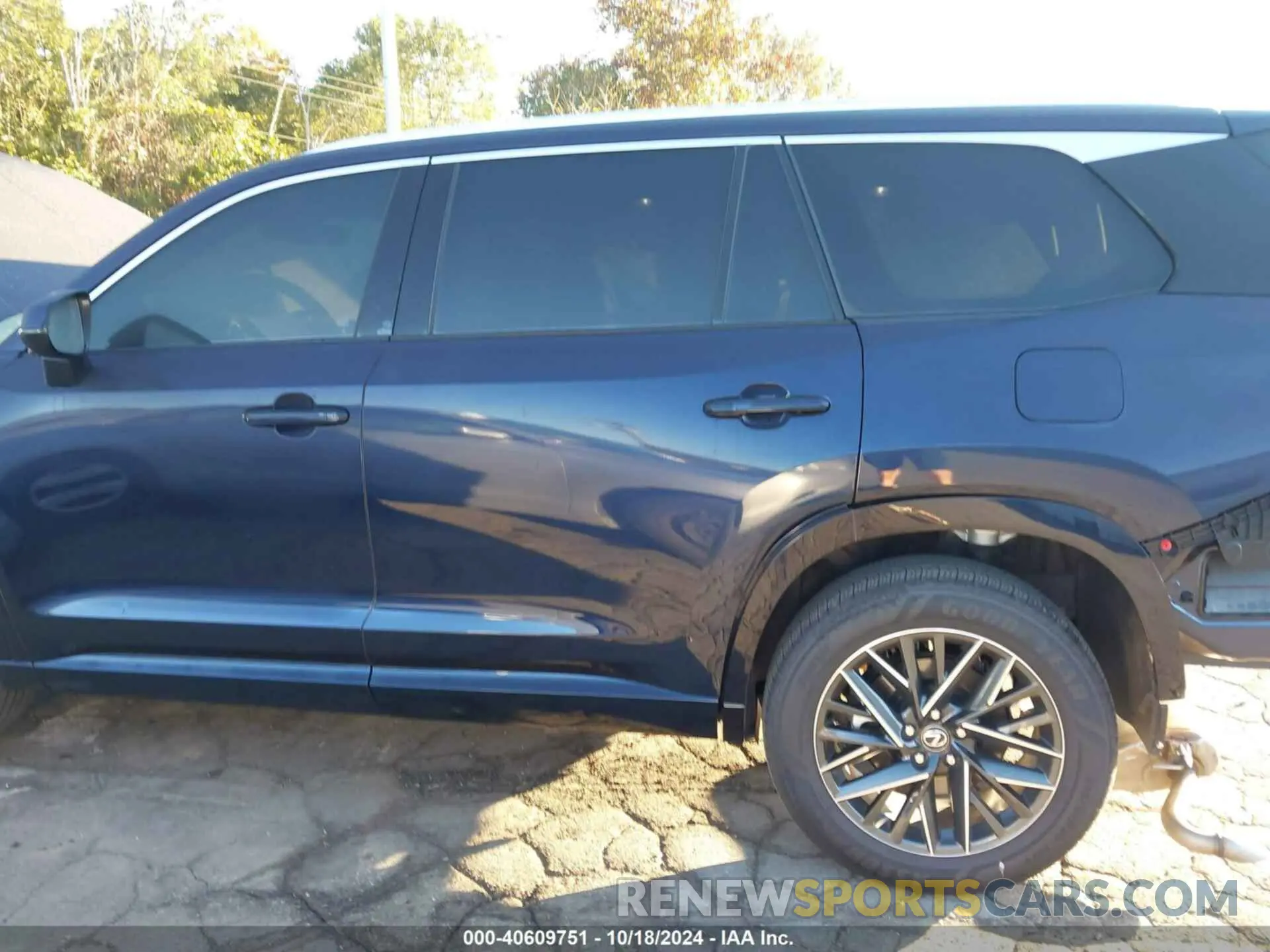 14 Фотография поврежденного автомобиля 5TDAAAB69RS012988 LEXUS TX 350 2024
