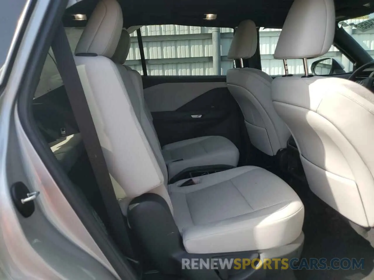 12 Фотография поврежденного автомобиля 5TDAAAA63RS006363 LEXUS TX 350 BAS 2024