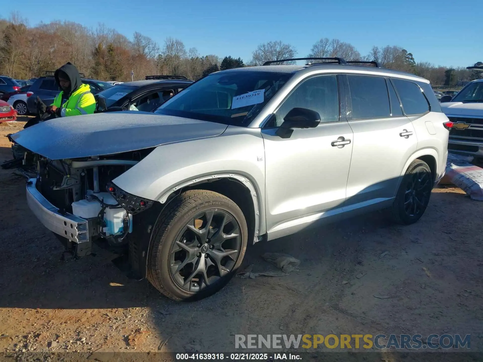 2 Фотография поврежденного автомобиля 5TDABAB64RS004519 LEXUS TX 500H 2024