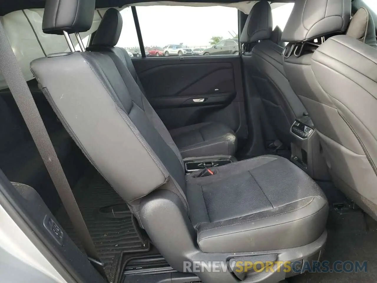 11 Фотография поврежденного автомобиля 5TDABAB63RS006651 LEXUS TX 500H F 2024