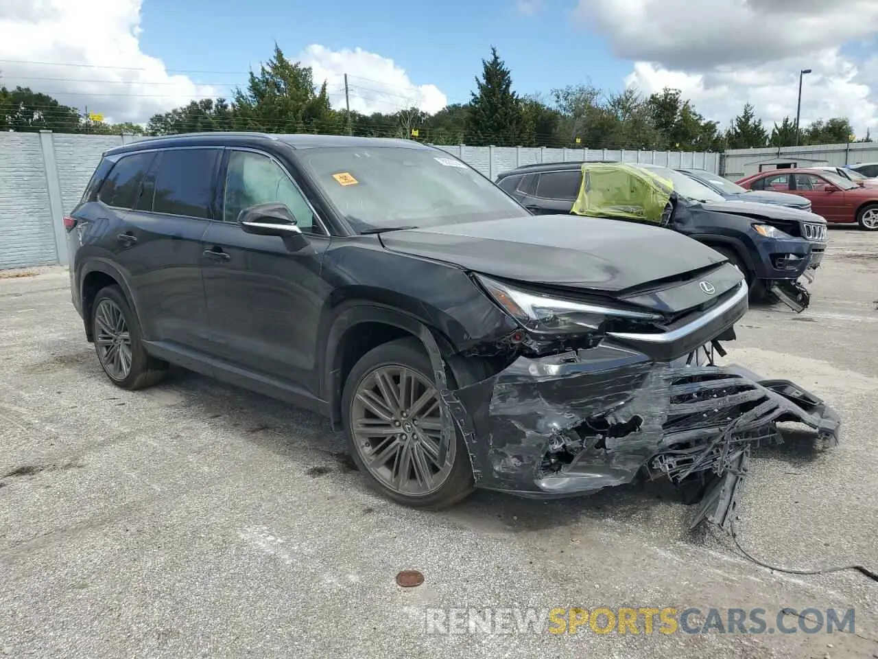 4 Фотография поврежденного автомобиля 5TDACAC62RS000240 LEXUS TX 550H+ L 2024