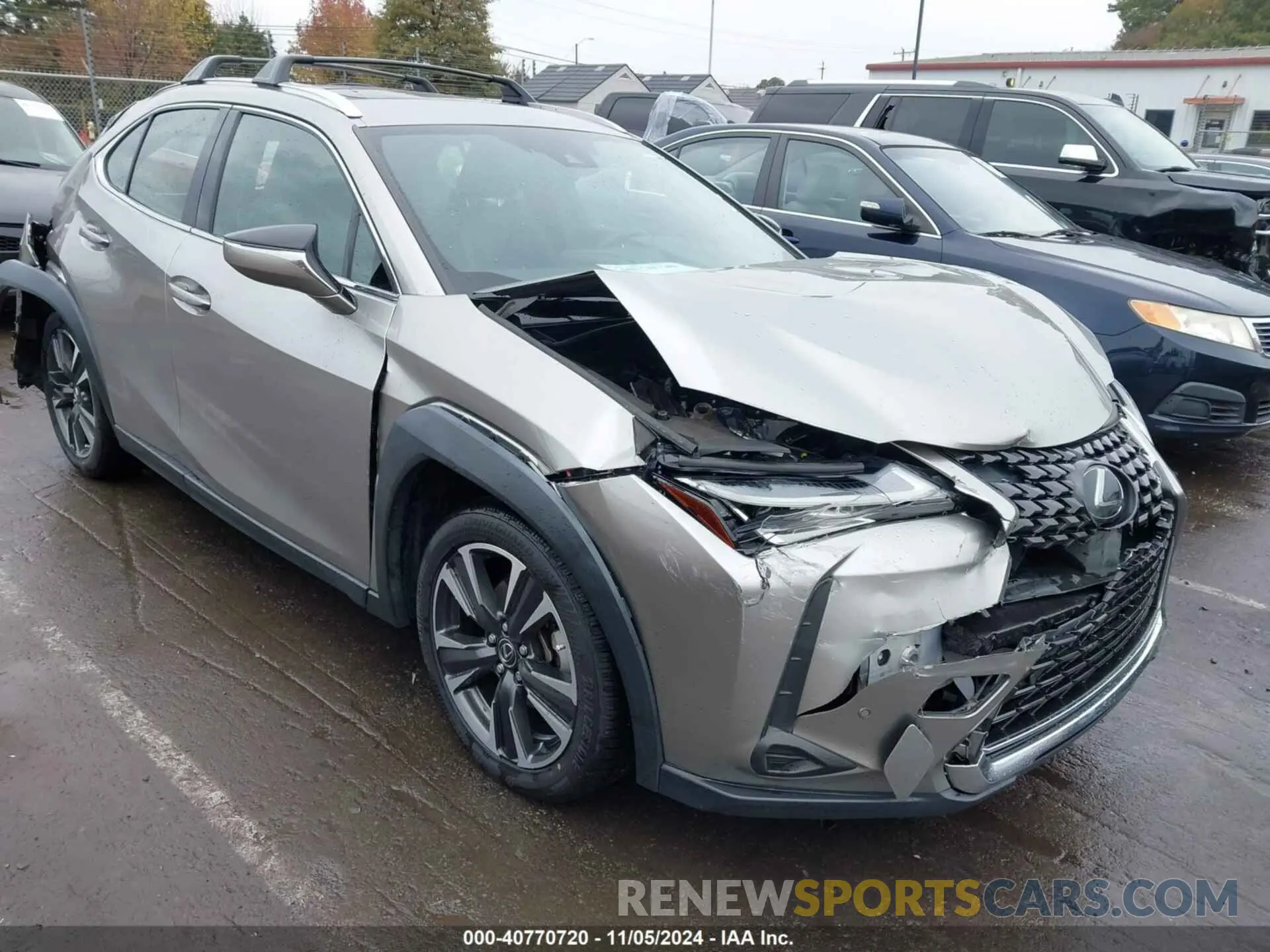 1 Photograph of a damaged car JTHY3JBH1K2013994 LEXUS UX 200 2019