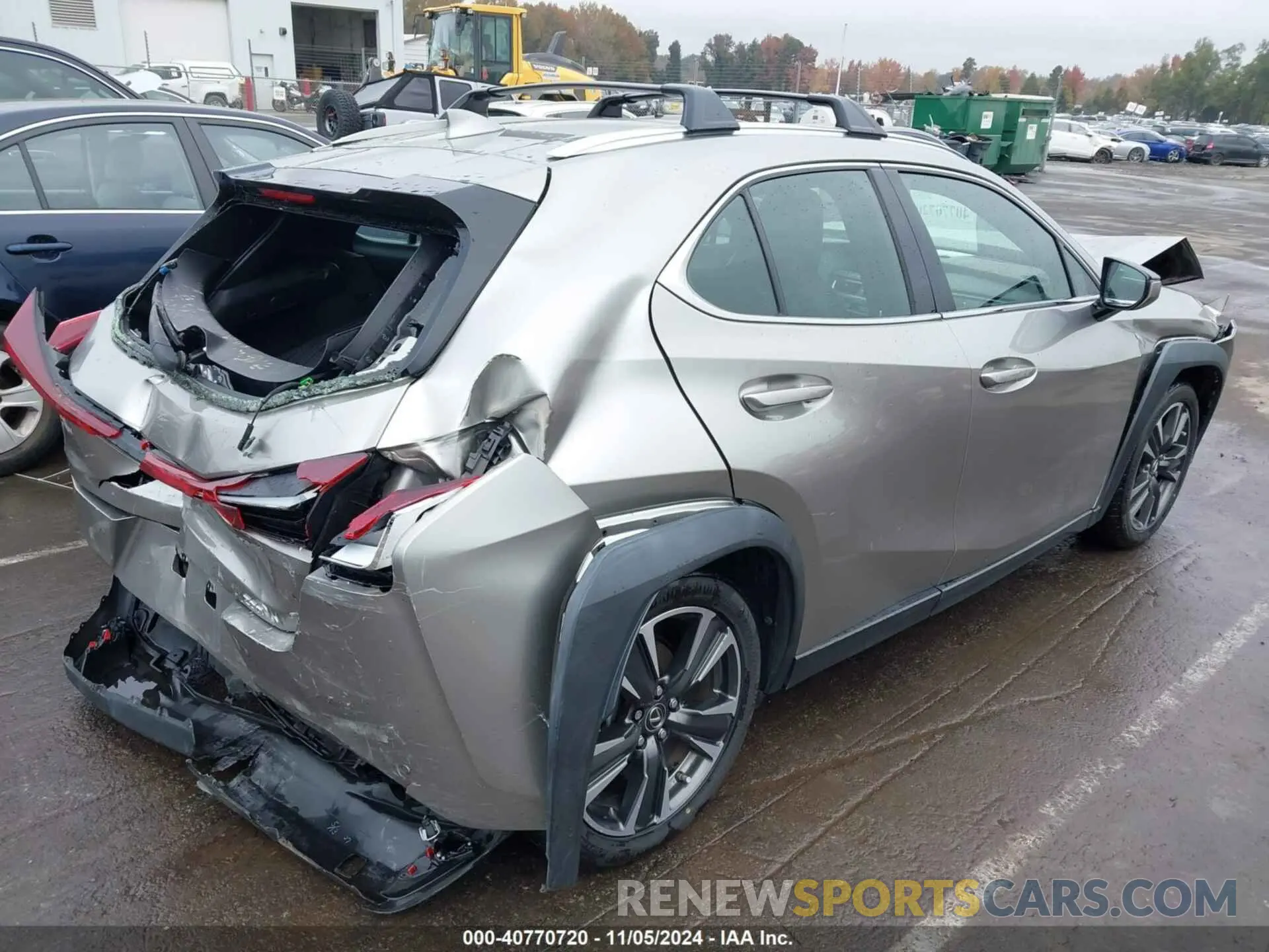 4 Photograph of a damaged car JTHY3JBH1K2013994 LEXUS UX 200 2019