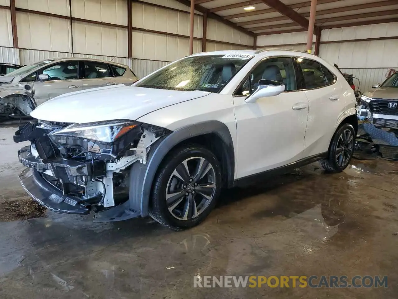 1 Фотография поврежденного автомобиля JTHY3JBH1K2014188 LEXUS UX 200 2019