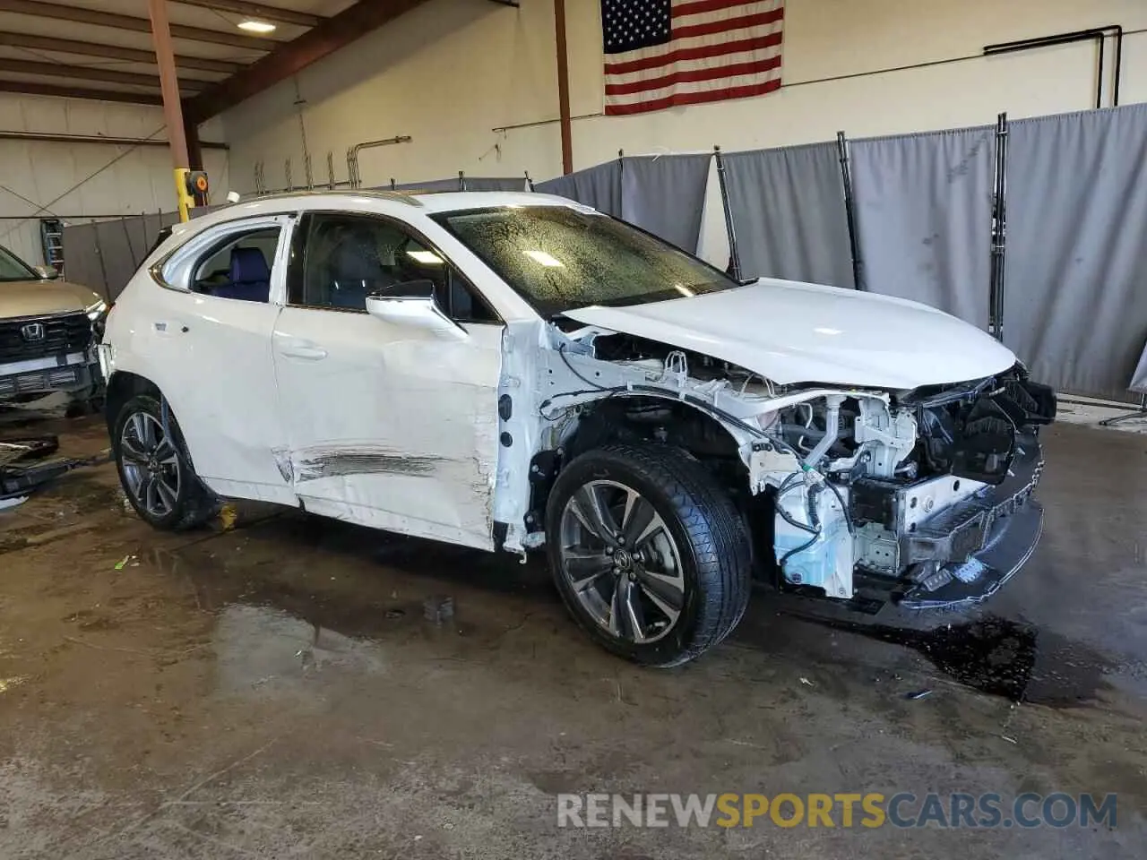 4 Фотография поврежденного автомобиля JTHY3JBH1K2014188 LEXUS UX 200 2019