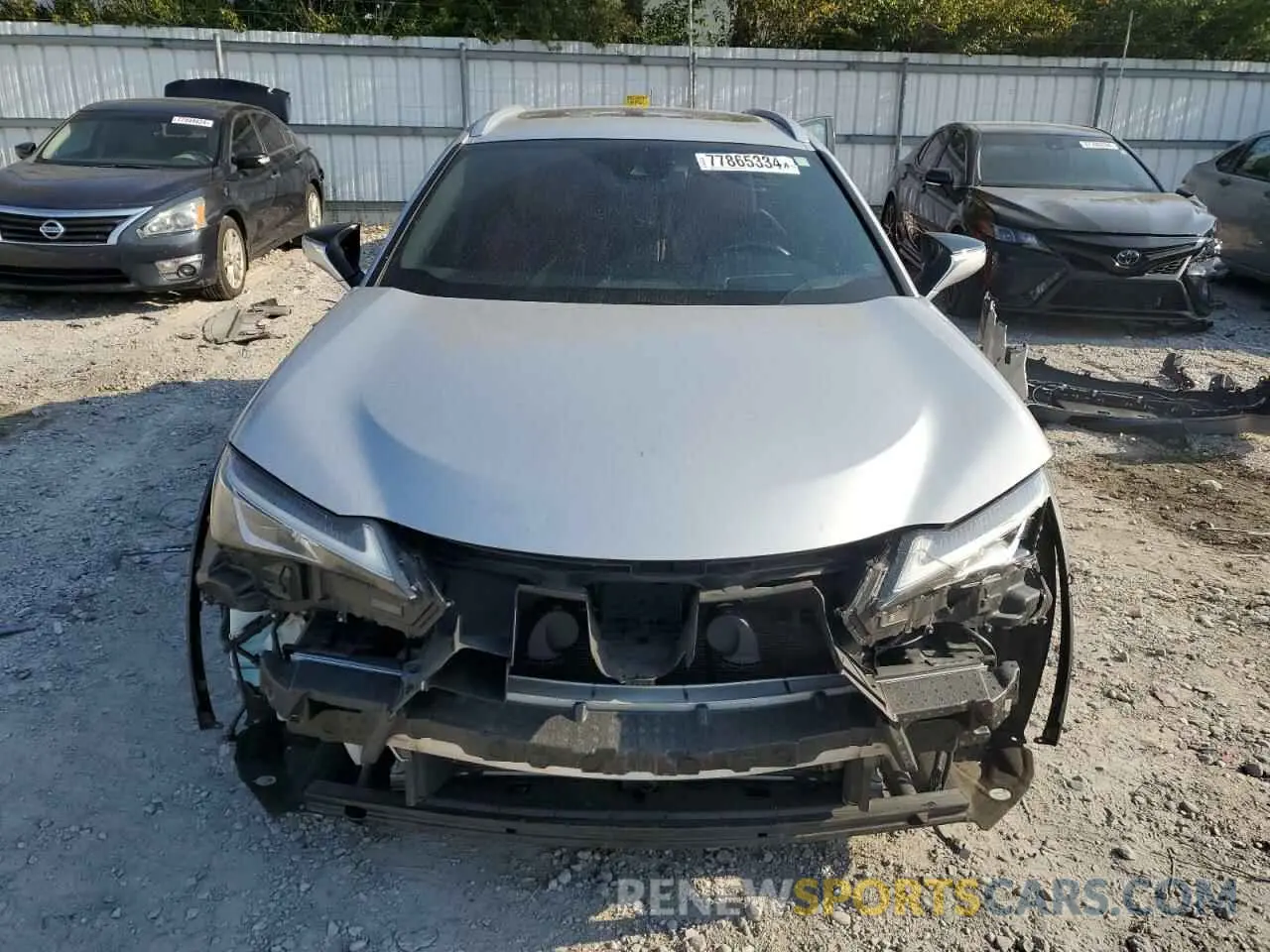 5 Photograph of a damaged car JTHY3JBH2K2015172 LEXUS UX 200 2019