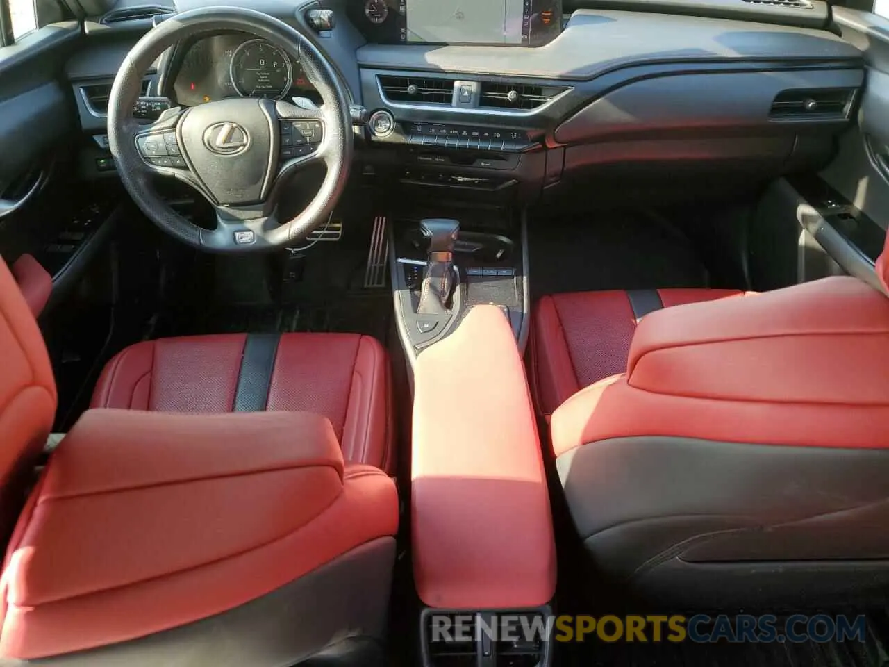 8 Photograph of a damaged car JTHY3JBH2K2015172 LEXUS UX 200 2019