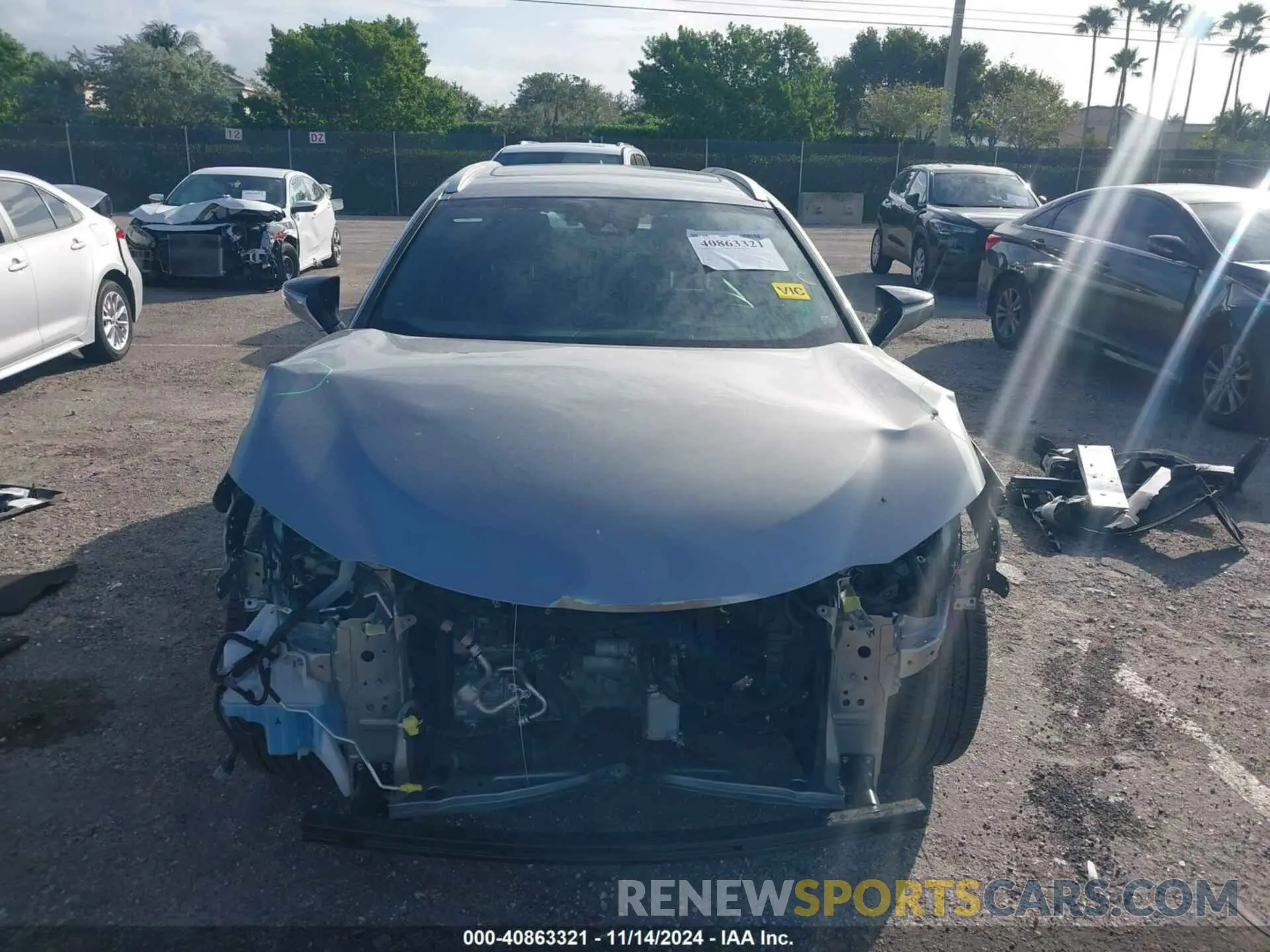13 Фотография поврежденного автомобиля JTHY3JBH3K2014256 LEXUS UX 200 2019