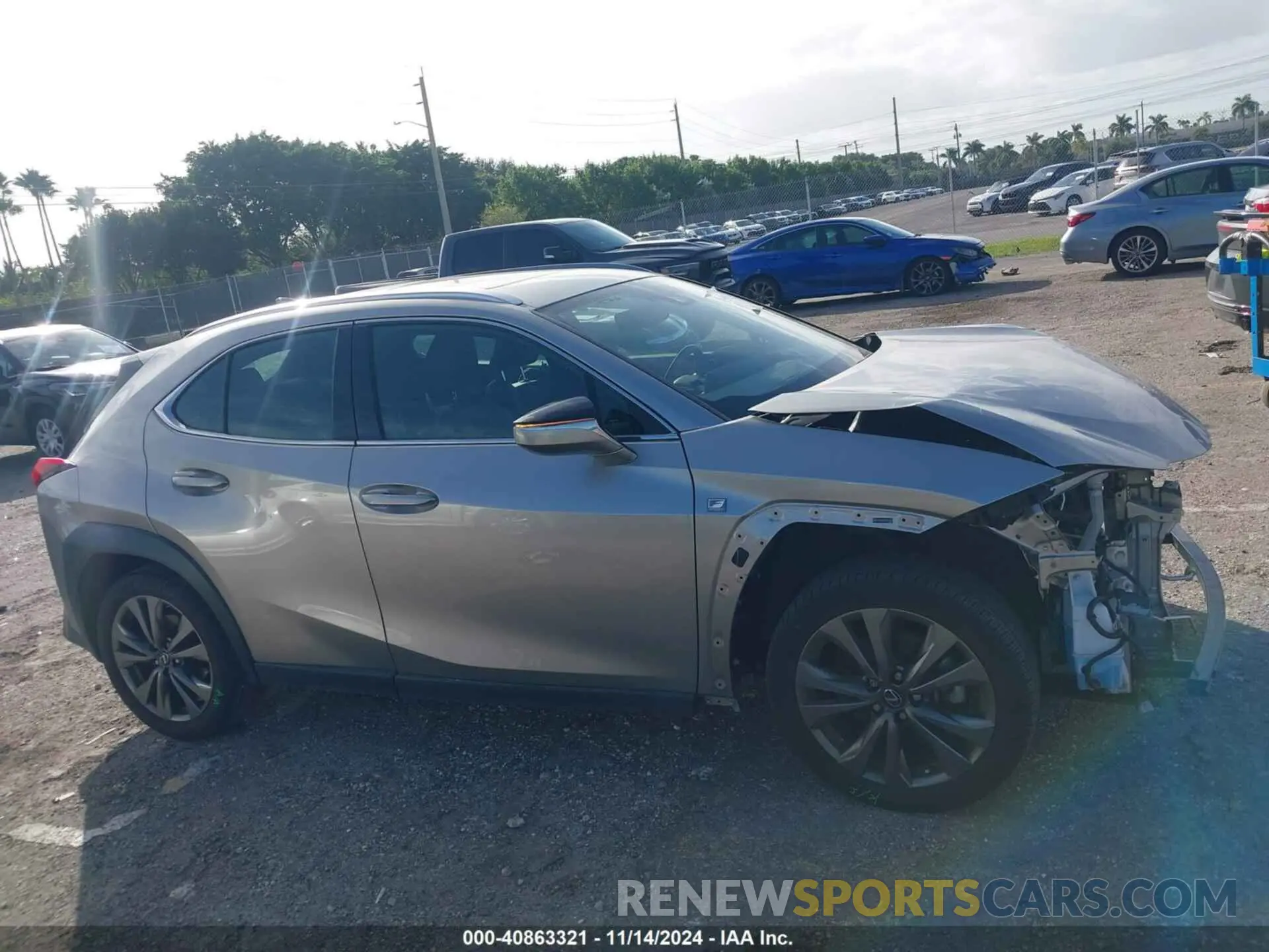 14 Фотография поврежденного автомобиля JTHY3JBH3K2014256 LEXUS UX 200 2019