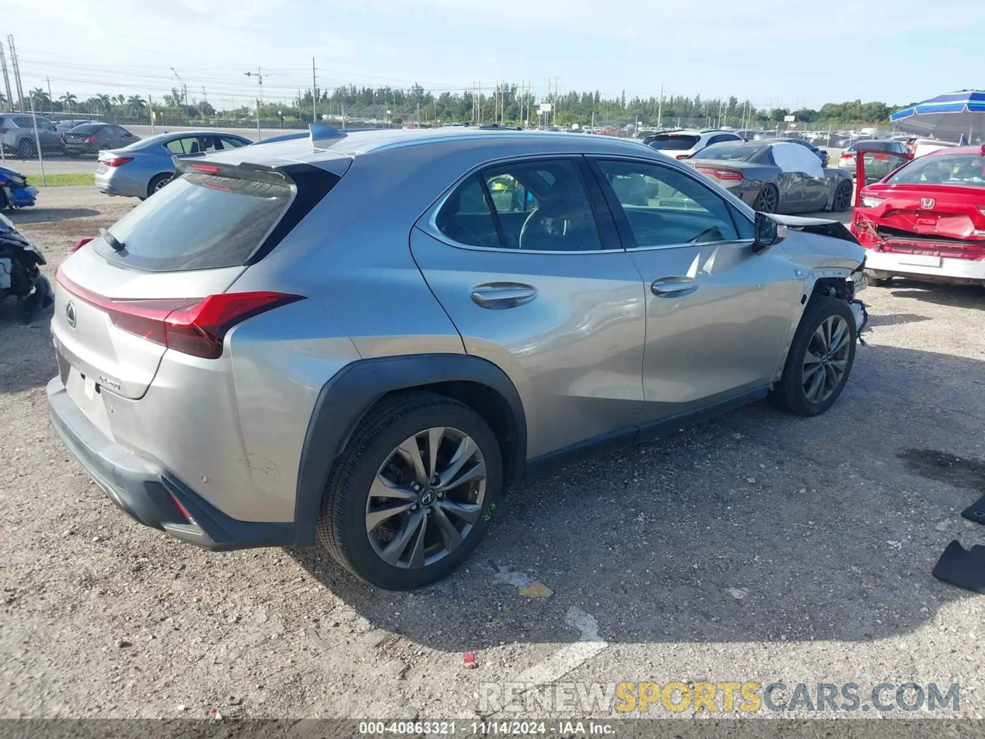 4 Фотография поврежденного автомобиля JTHY3JBH3K2014256 LEXUS UX 200 2019
