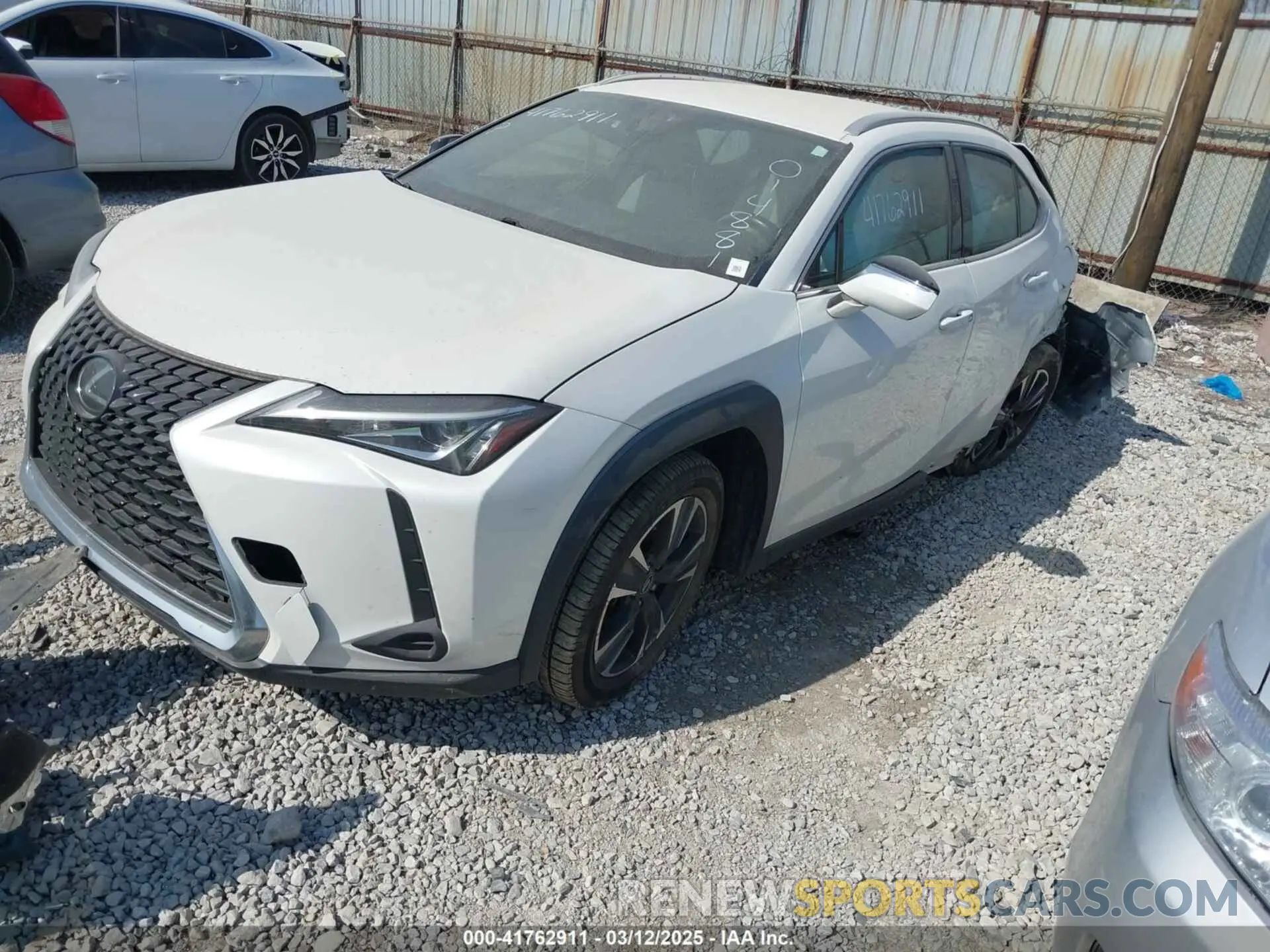 2 Photograph of a damaged car JTHY3JBH4K2014881 LEXUS UX 200 2019