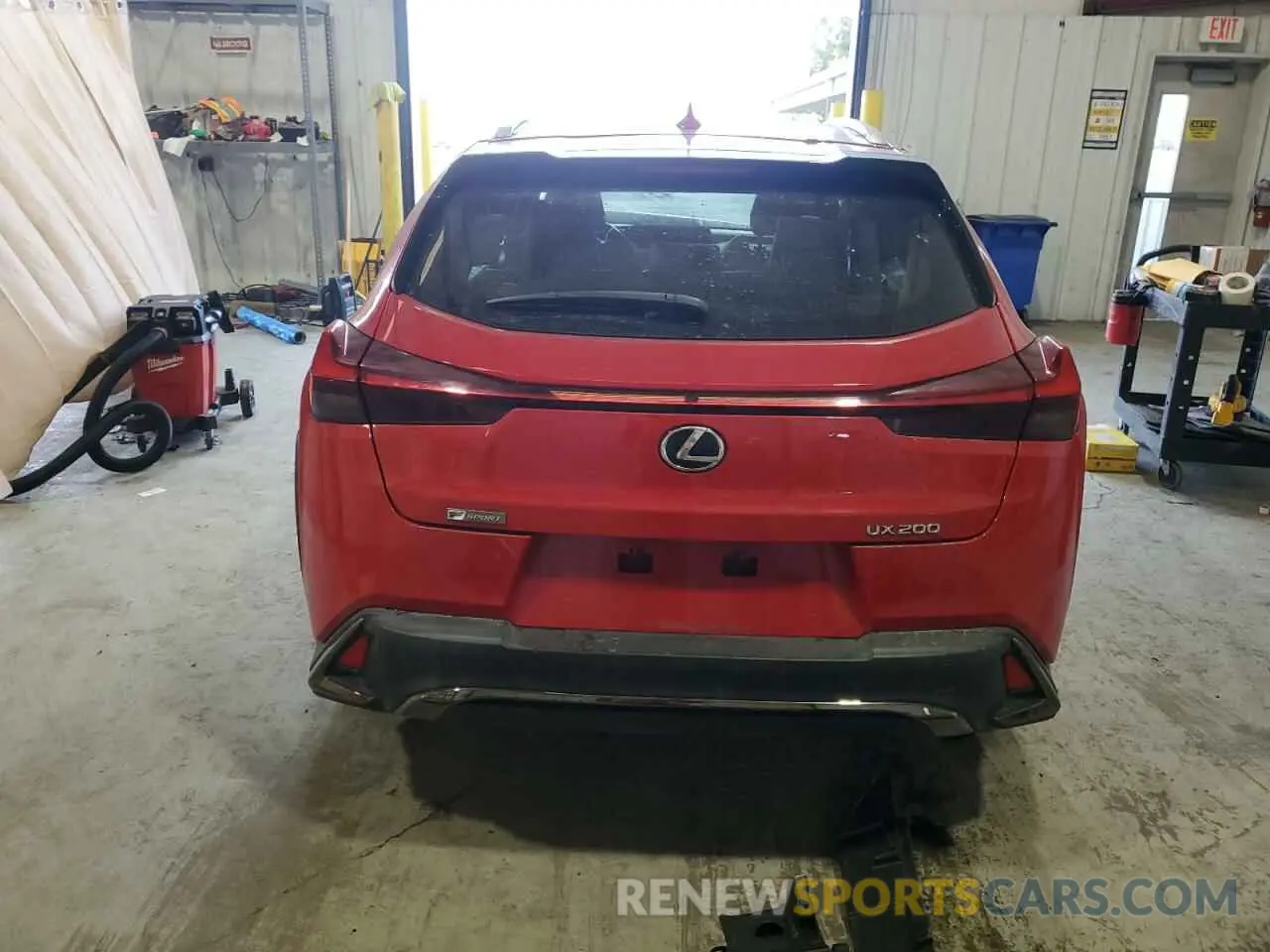 6 Фотография поврежденного автомобиля JTHY3JBH4K2016646 LEXUS UX 200 2019