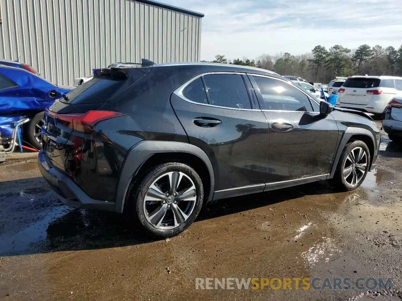3 Фотография поврежденного автомобиля JTHY3JBH4K2017117 LEXUS UX 200 2019